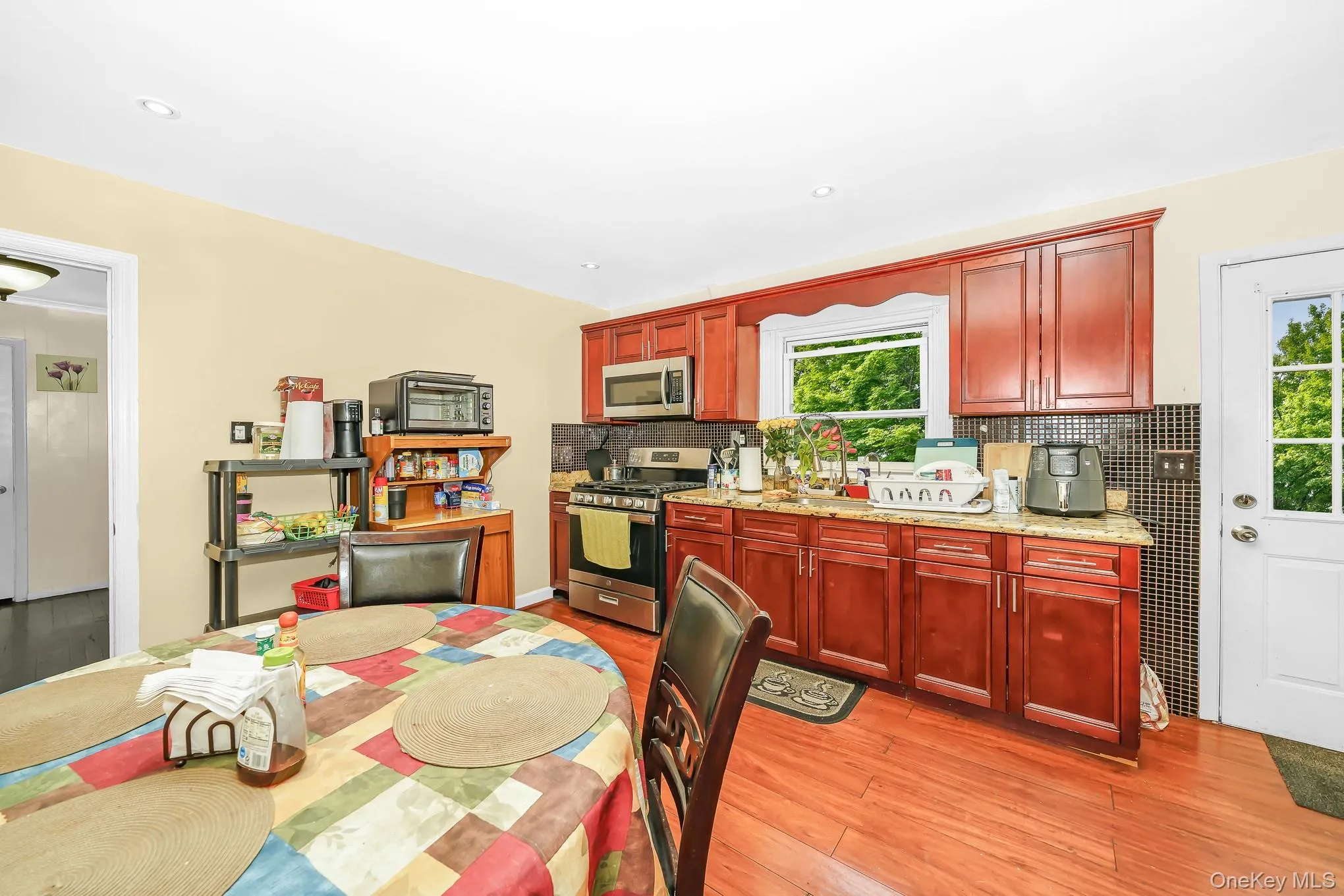 30 Dow Street, Islip, NY, 4 Bedrooms Bedrooms, 10 Rooms Rooms,3 BathroomsBathrooms,Residential,For Rent,Dow,0,1020455 30 Dow Street, Islip, NY, 4 Bedrooms Bedrooms, 10 Rooms Rooms,3 BathroomsBathrooms,Residential,For Rent,Dow,0,1020455