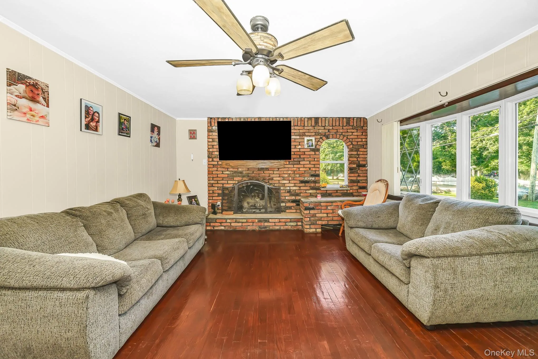 30 Dow Street, Islip, NY, 4 Bedrooms Bedrooms, 10 Rooms Rooms,3 BathroomsBathrooms,Residential,For Rent,Dow,0,1020455 30 Dow Street, Islip, NY, 4 Bedrooms Bedrooms, 10 Rooms Rooms,3 BathroomsBathrooms,Residential,For Rent,Dow,0,1020455
