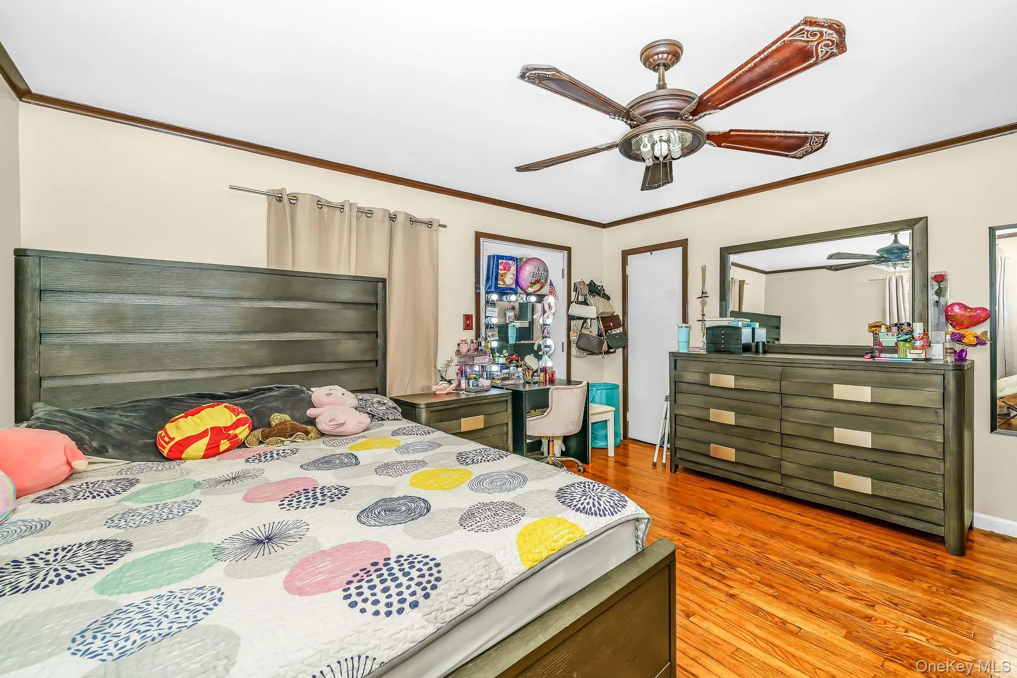 30 Dow Street, Islip, NY, 4 Bedrooms Bedrooms, 10 Rooms Rooms,3 BathroomsBathrooms,Residential,For Rent,Dow,0,1020455 30 Dow Street, Islip, NY, 4 Bedrooms Bedrooms, 10 Rooms Rooms,3 BathroomsBathrooms,Residential,For Rent,Dow,0,1020455