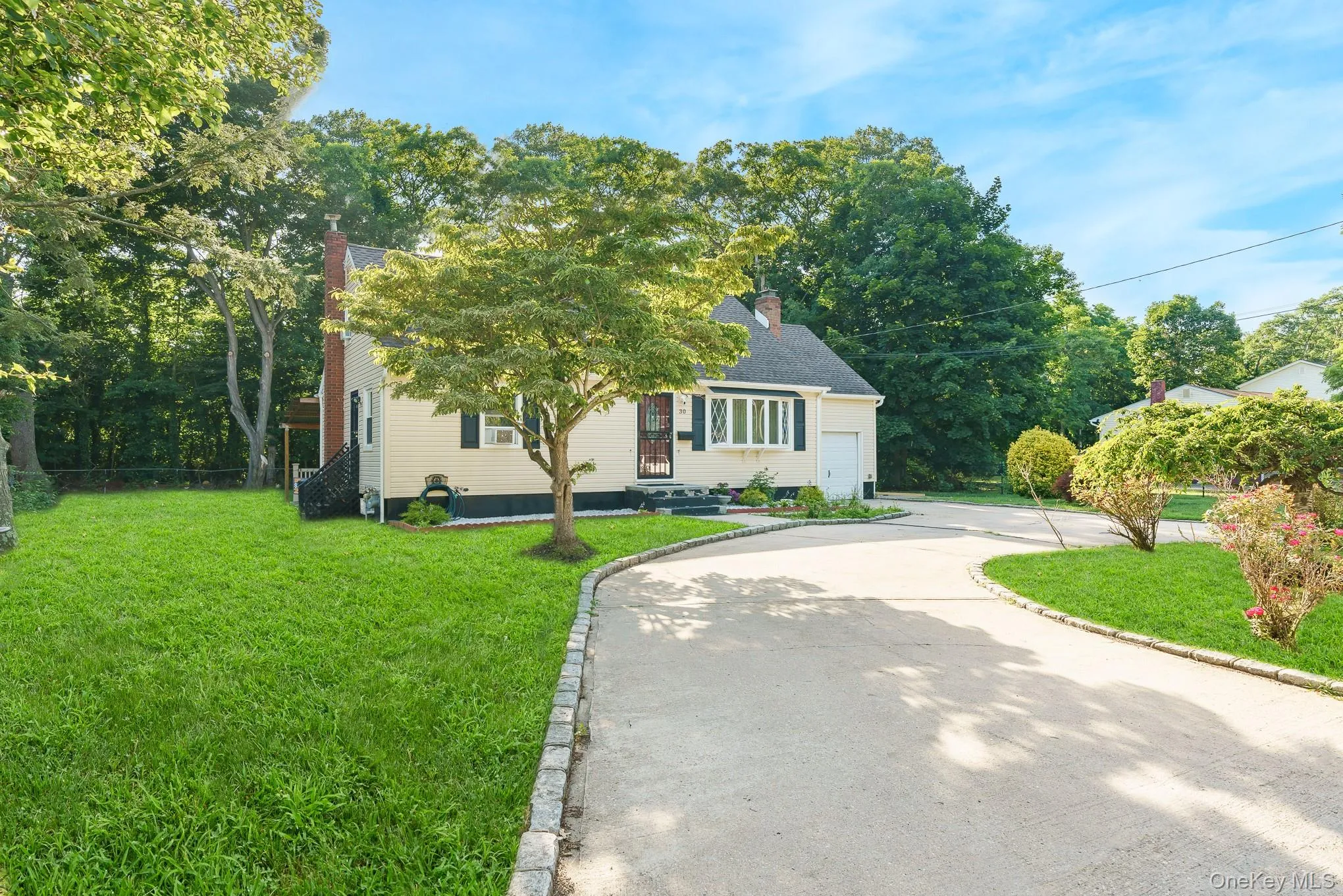 30 Dow Street, Islip, NY, 4 Bedrooms Bedrooms, 10 Rooms Rooms,3 BathroomsBathrooms,Residential,For Rent,Dow,0,1020455 30 Dow Street, Islip, NY, 4 Bedrooms Bedrooms, 10 Rooms Rooms,3 BathroomsBathrooms,Residential,For Rent,Dow,0,1020455