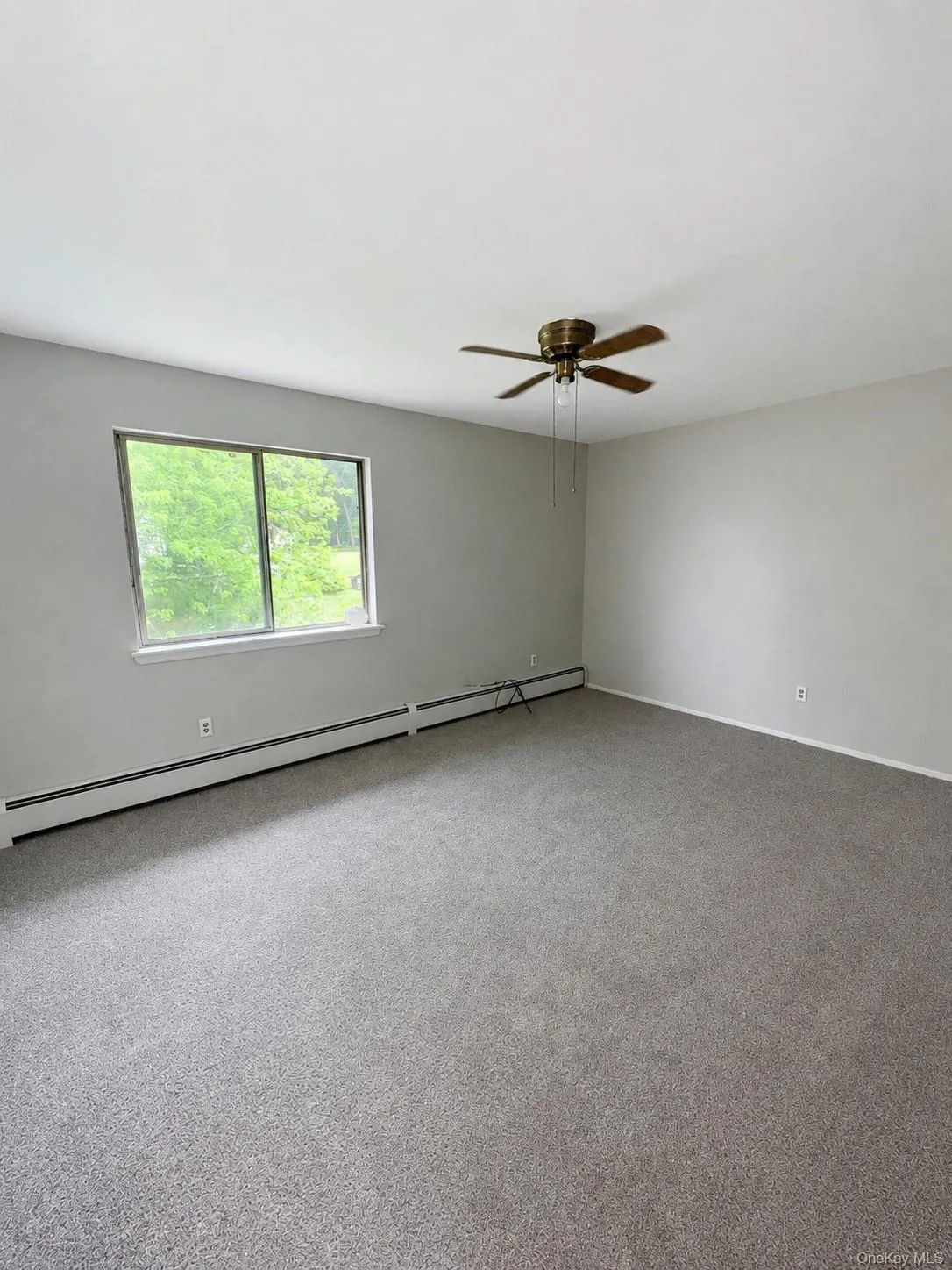 18 Black Stallion Court, Middletown, NY, 3 Bedrooms Bedrooms, 7 Rooms Rooms,1 BathroomBathrooms,Residential,For Rent,Black Stallion,0,1020456 18 Black Stallion Court, Middletown, NY, 3 Bedrooms Bedrooms, 7 Rooms Rooms,1 BathroomBathrooms,Residential,For Rent,Black Stallion,0,1020456