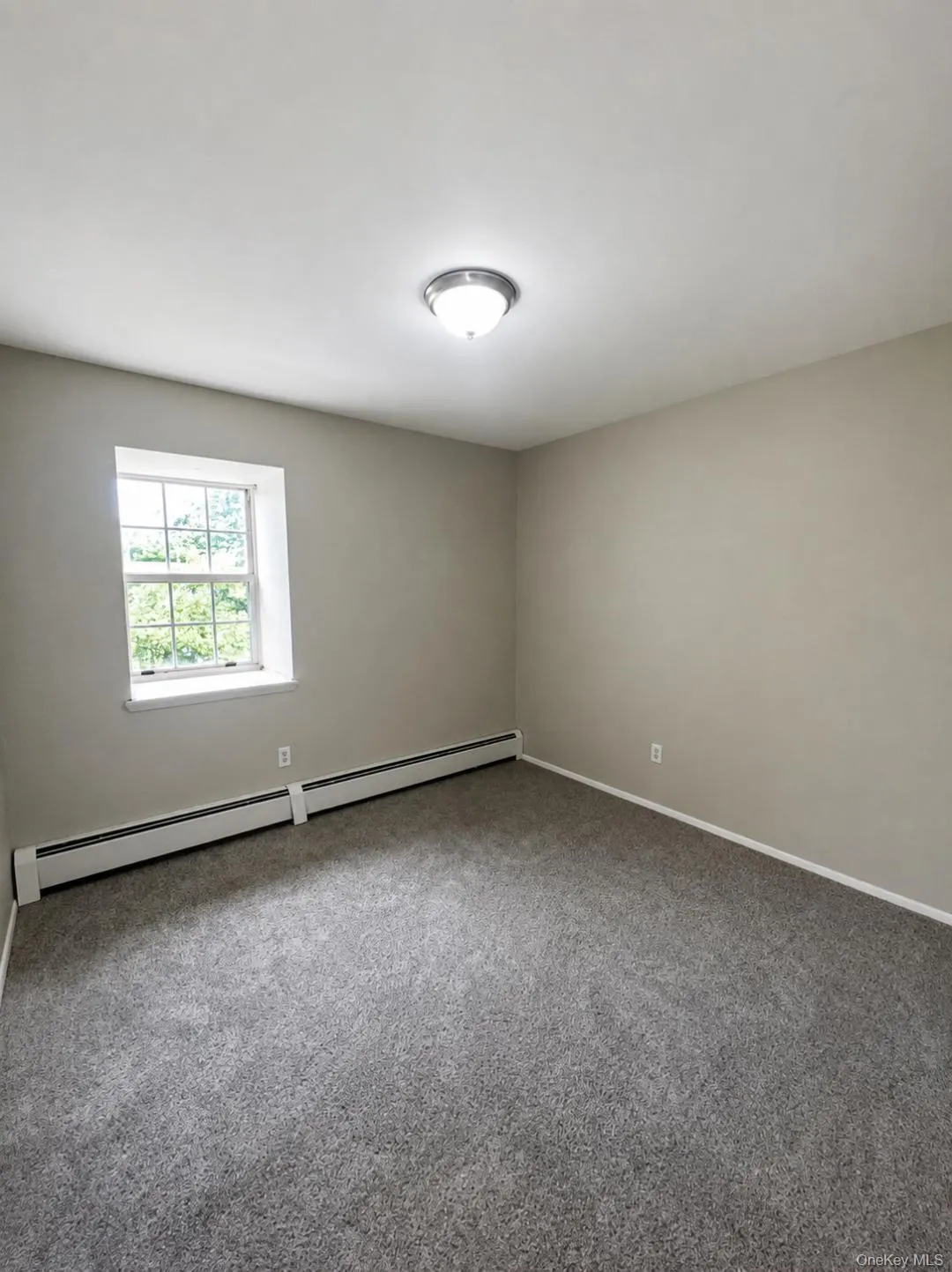 18 Black Stallion Court, Middletown, NY, 3 Bedrooms Bedrooms, 7 Rooms Rooms,1 BathroomBathrooms,Residential,For Rent,Black Stallion,0,1020456 18 Black Stallion Court, Middletown, NY, 3 Bedrooms Bedrooms, 7 Rooms Rooms,1 BathroomBathrooms,Residential,For Rent,Black Stallion,0,1020456