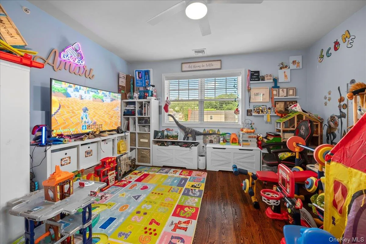 140 Winthrop Avenue, Greenburgh, NY, 4 Bedrooms Bedrooms, 7 Rooms Rooms,2 BathroomsBathrooms,Residential,For Rent,Winthrop,0,1020457 140 Winthrop Avenue, Greenburgh, NY, 4 Bedrooms Bedrooms, 7 Rooms Rooms,2 BathroomsBathrooms,Residential,For Rent,Winthrop,0,1020457