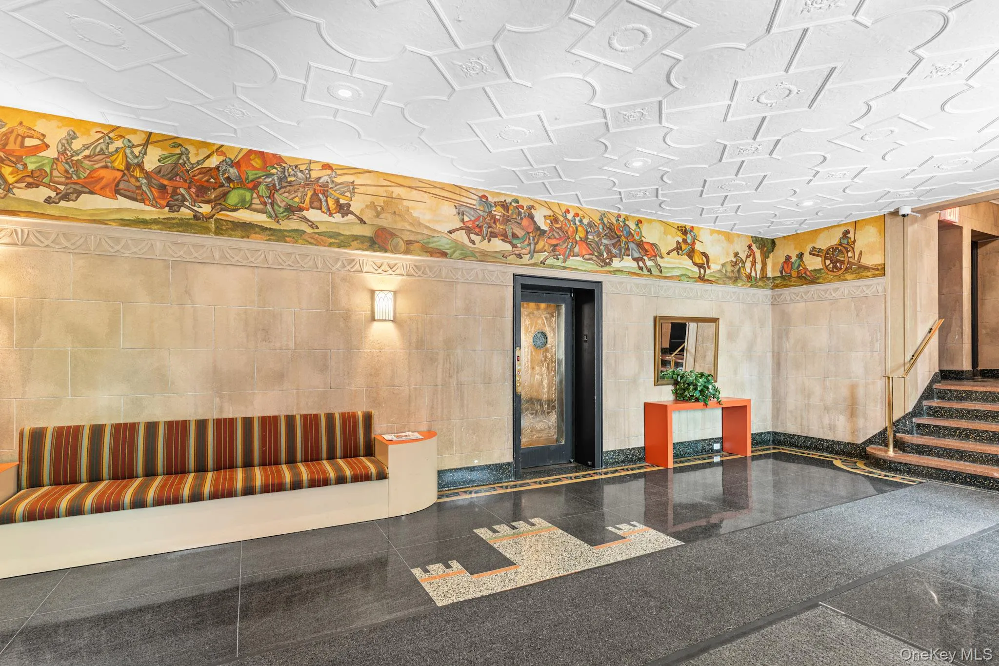 Beautiful Art Deco Lobby Beautiful Art Deco Lobby