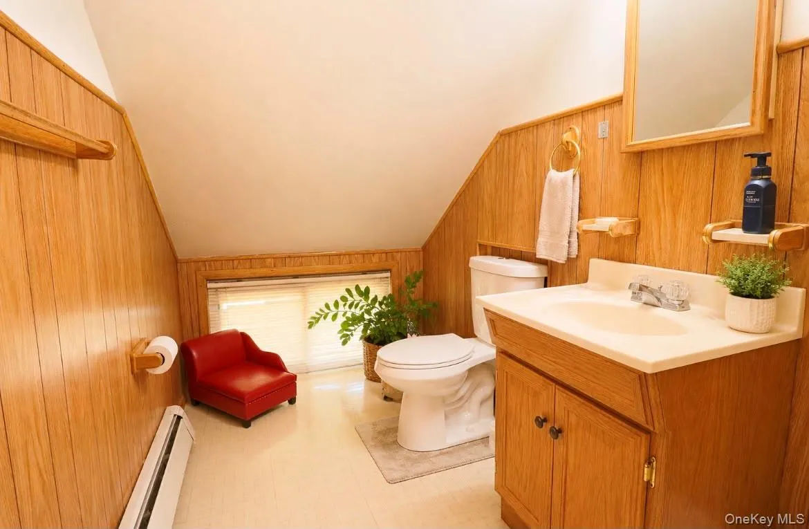 164 Bloomingdale Road, Hempstead, NY, 4 Bedrooms Bedrooms, 5 Rooms Rooms,1 BathroomBathrooms,Residential,For Rent,Bloomingdale,0,1020459 164 Bloomingdale Road, Hempstead, NY, 4 Bedrooms Bedrooms, 5 Rooms Rooms,1 BathroomBathrooms,Residential,For Rent,Bloomingdale,0,1020459