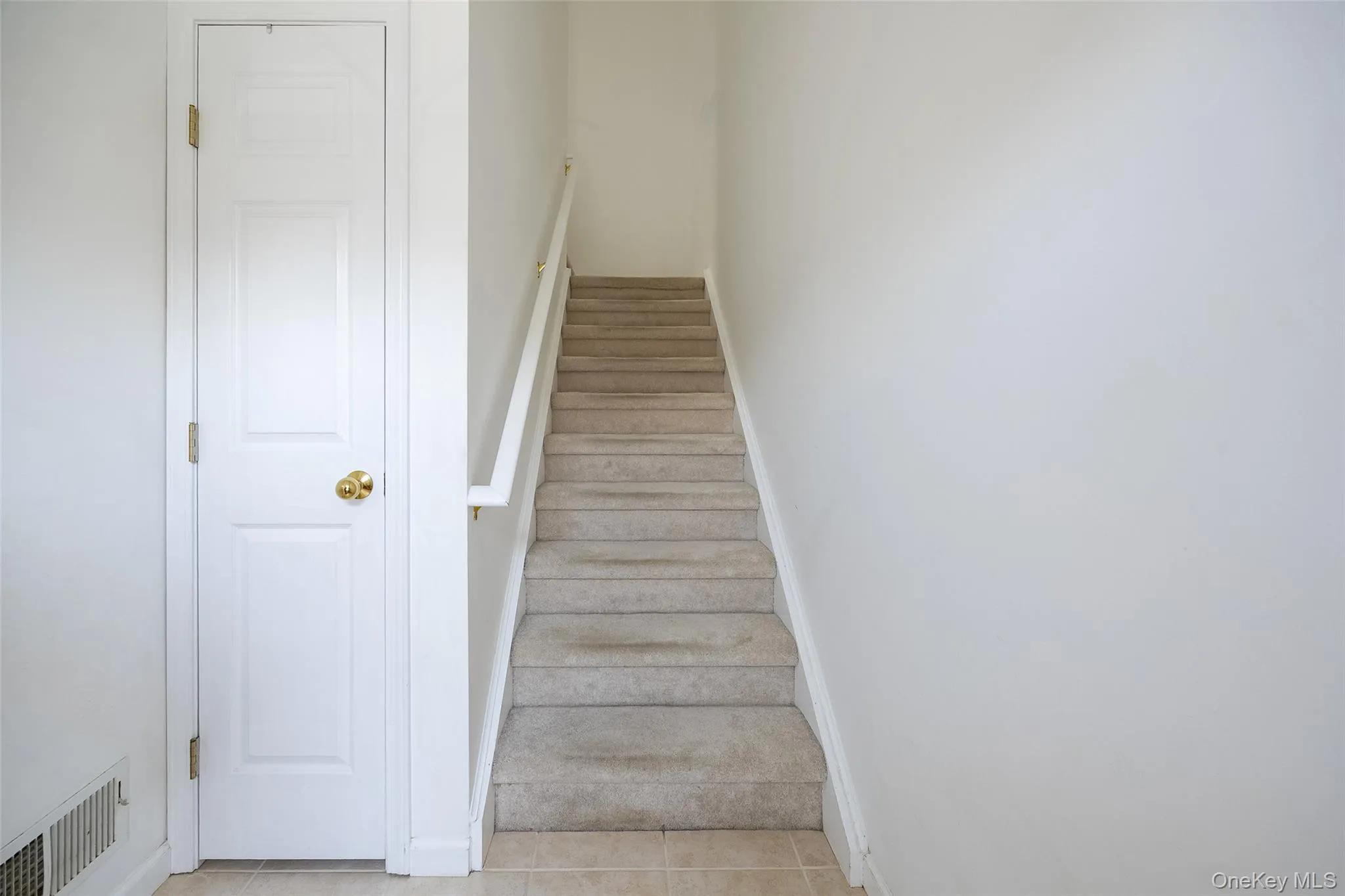 103 Crystal Hill Lane, Poughkeepsie, NY, 2 Bedrooms Bedrooms, 6 Rooms Rooms,2 BathroomsBathrooms,Residential,For Rent,Crystal Hill,0,1020463 103 Crystal Hill Lane, Poughkeepsie, NY, 2 Bedrooms Bedrooms, 6 Rooms Rooms,2 BathroomsBathrooms,Residential,For Rent,Crystal Hill,0,1020463
