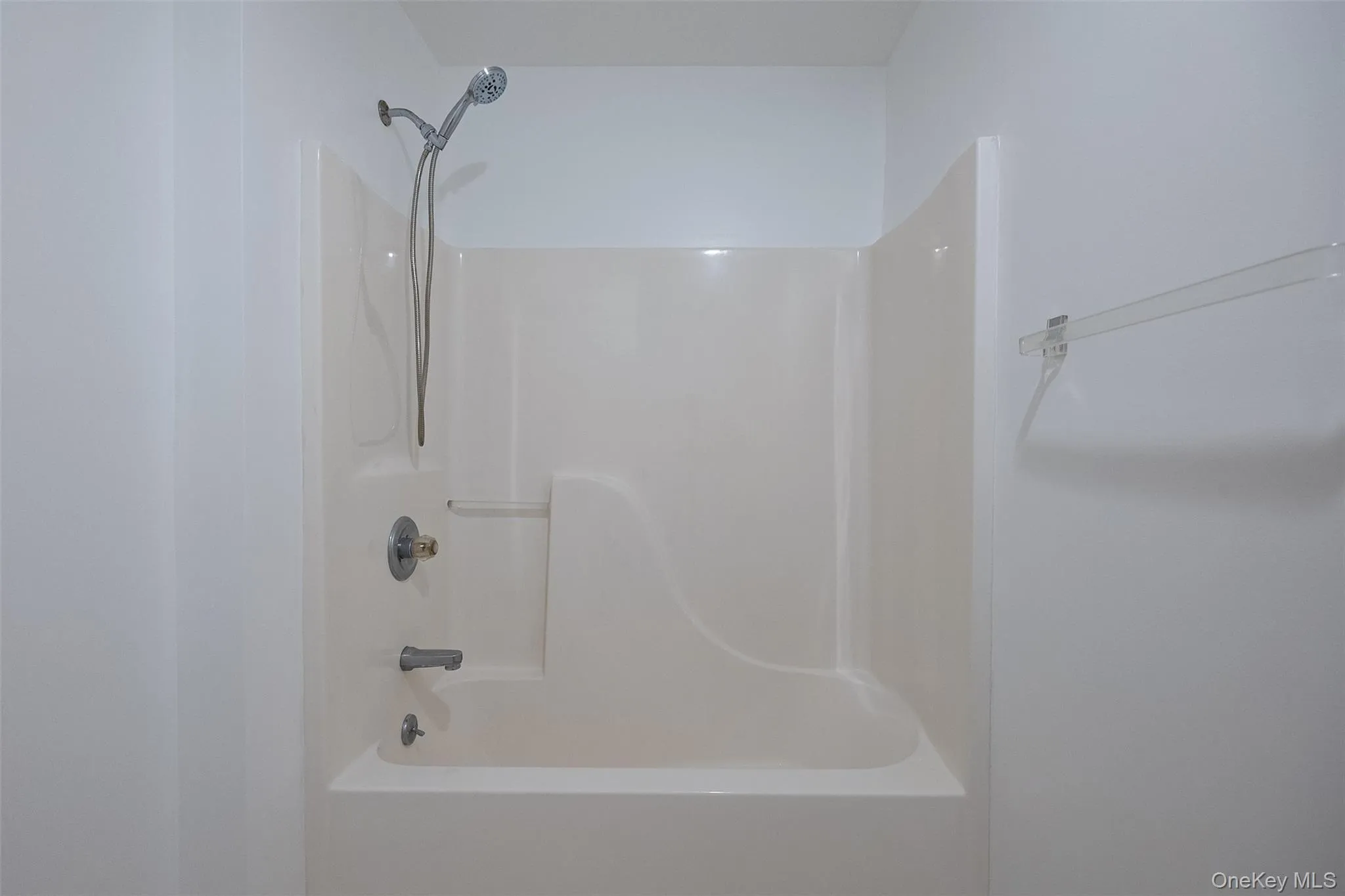 103 Crystal Hill Lane, Poughkeepsie, NY, 2 Bedrooms Bedrooms, 6 Rooms Rooms,2 BathroomsBathrooms,Residential,For Rent,Crystal Hill,0,1020463 103 Crystal Hill Lane, Poughkeepsie, NY, 2 Bedrooms Bedrooms, 6 Rooms Rooms,2 BathroomsBathrooms,Residential,For Rent,Crystal Hill,0,1020463