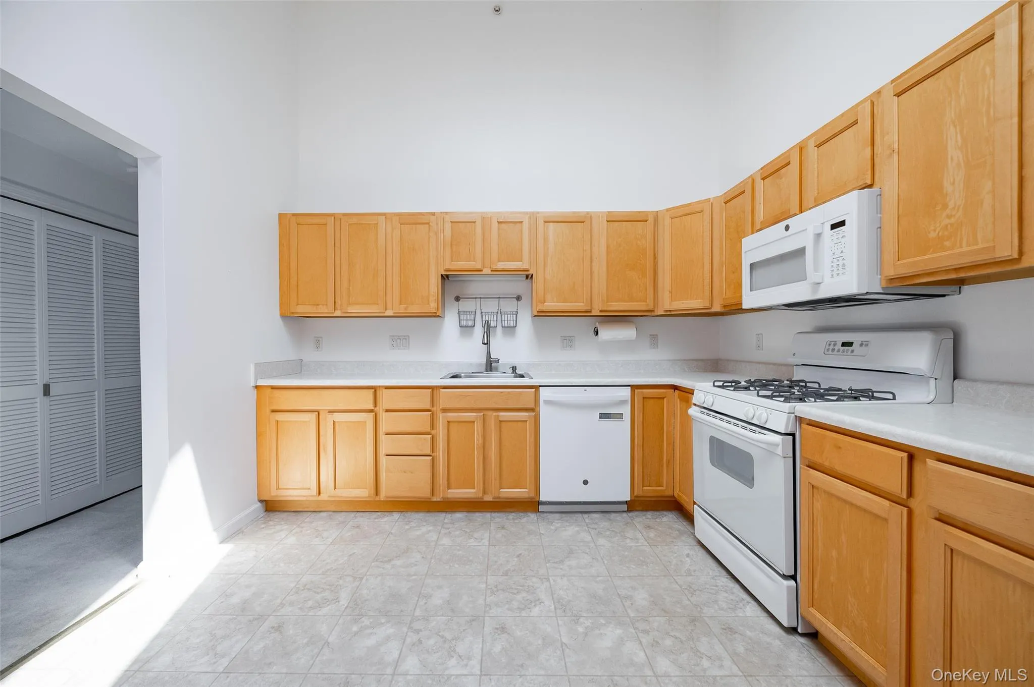 103 Crystal Hill Lane, Poughkeepsie, NY, 2 Bedrooms Bedrooms, 6 Rooms Rooms,2 BathroomsBathrooms,Residential,For Rent,Crystal Hill,0,1020463 103 Crystal Hill Lane, Poughkeepsie, NY, 2 Bedrooms Bedrooms, 6 Rooms Rooms,2 BathroomsBathrooms,Residential,For Rent,Crystal Hill,0,1020463