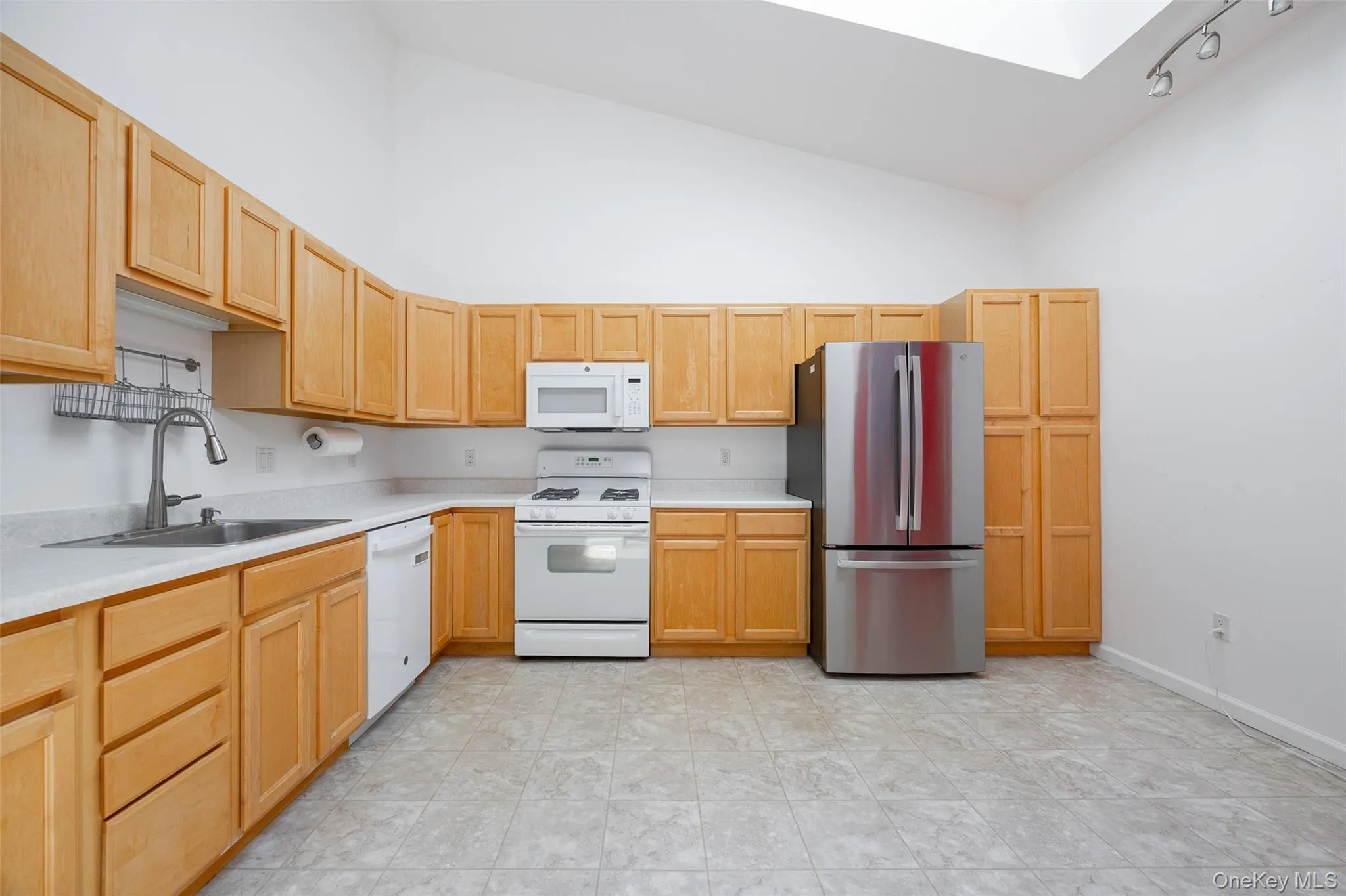 103 Crystal Hill Lane, Poughkeepsie, NY, 2 Bedrooms Bedrooms, 6 Rooms Rooms,2 BathroomsBathrooms,Residential,For Rent,Crystal Hill,0,1020463 103 Crystal Hill Lane, Poughkeepsie, NY, 2 Bedrooms Bedrooms, 6 Rooms Rooms,2 BathroomsBathrooms,Residential,For Rent,Crystal Hill,0,1020463