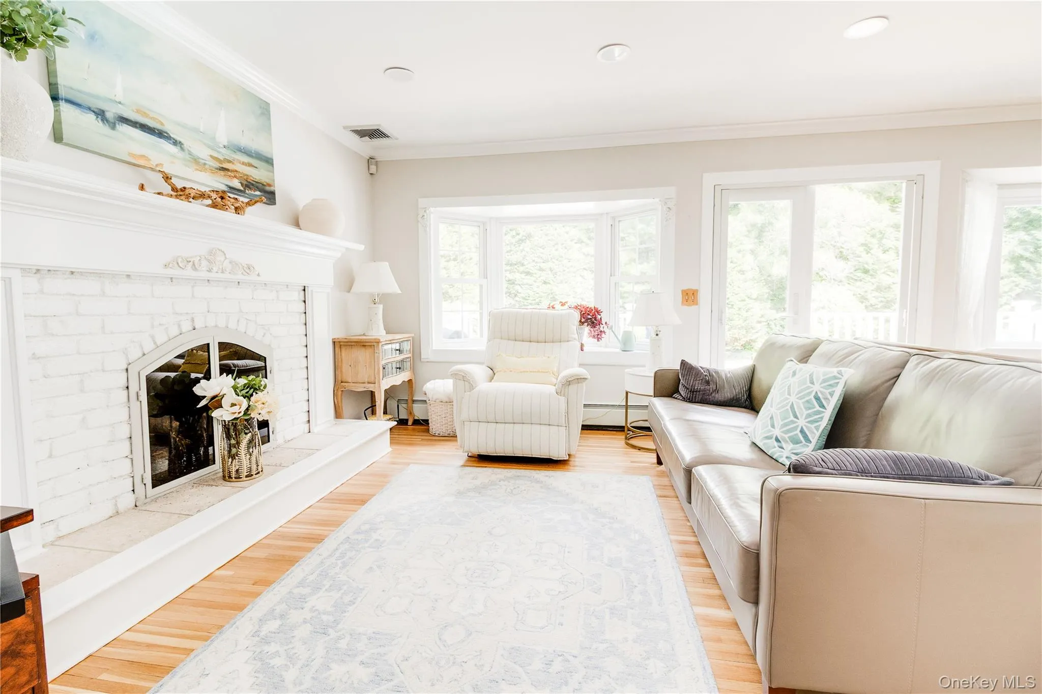 8 Robinhood Court, Smithtown, NY, 4 Bedrooms Bedrooms, 9 Rooms Rooms,3 BathroomsBathrooms,Residential,For Rent,Robinhood,0,1020468 8 Robinhood Court, Smithtown, NY, 4 Bedrooms Bedrooms, 9 Rooms Rooms,3 BathroomsBathrooms,Residential,For Rent,Robinhood,0,1020468