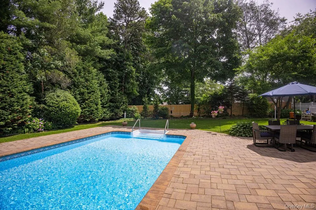8 Robinhood Court, Smithtown, NY, 4 Bedrooms Bedrooms, 9 Rooms Rooms,3 BathroomsBathrooms,Residential,For Rent,Robinhood,0,1020468 8 Robinhood Court, Smithtown, NY, 4 Bedrooms Bedrooms, 9 Rooms Rooms,3 BathroomsBathrooms,Residential,For Rent,Robinhood,0,1020468