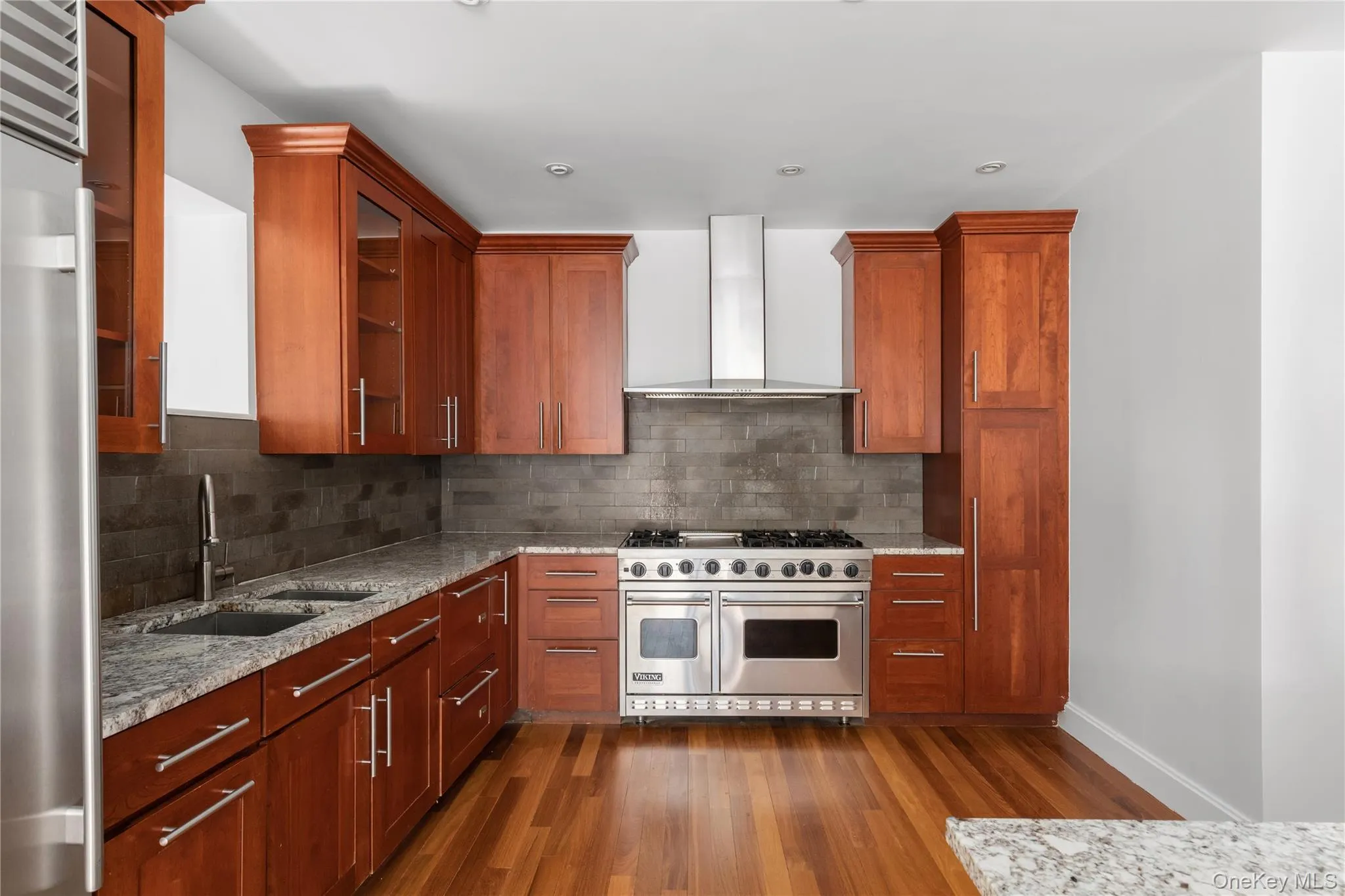3220 Arlington Avenue, New York, NY, 3 Bedrooms Bedrooms, 5 Rooms Rooms,2 BathroomsBathrooms,Residential,For Rent,Arlington,0,1020470 3220 Arlington Avenue, New York, NY, 3 Bedrooms Bedrooms, 5 Rooms Rooms,2 BathroomsBathrooms,Residential,For Rent,Arlington,0,1020470