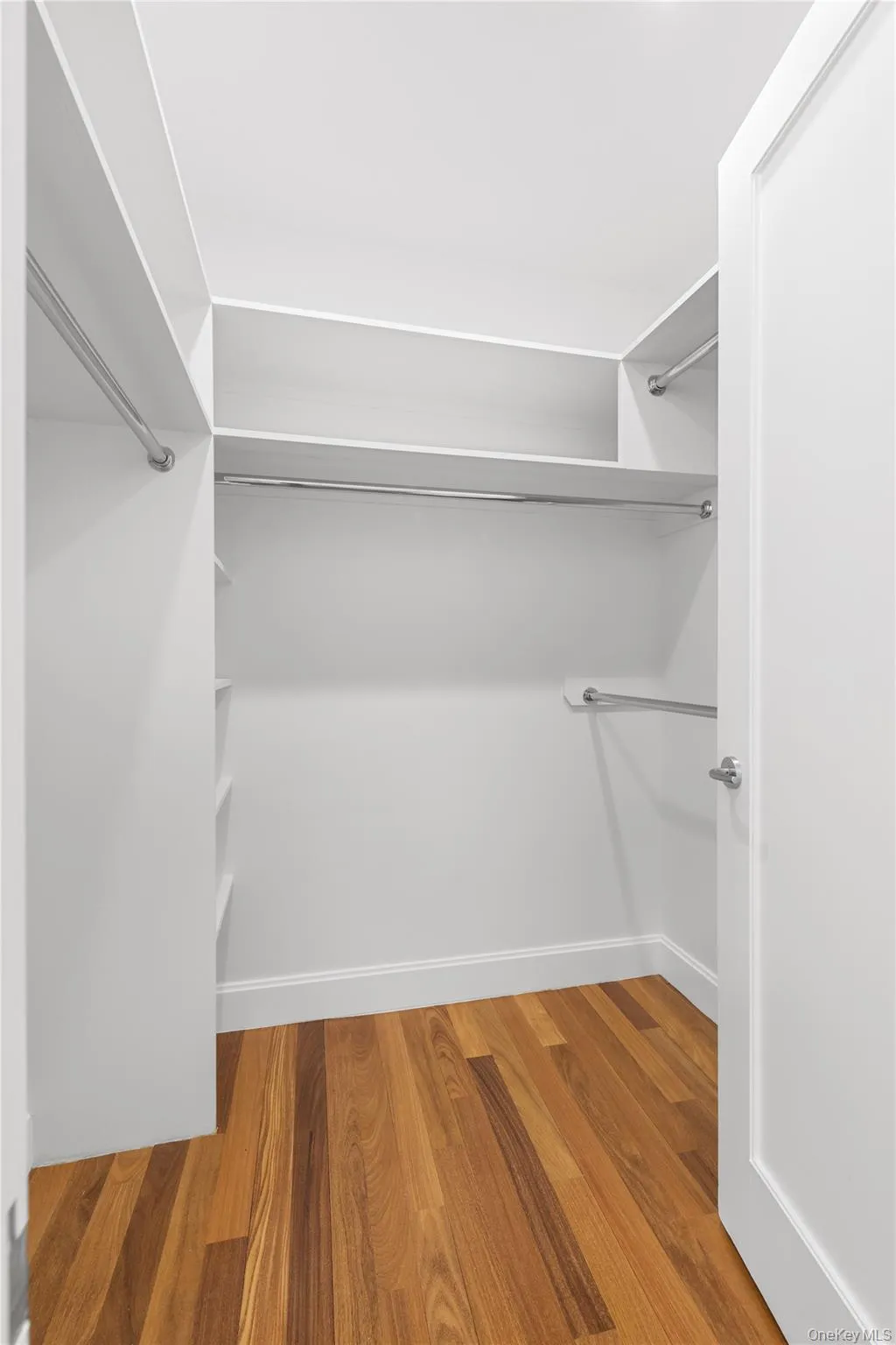 3220 Arlington Avenue, New York, NY, 3 Bedrooms Bedrooms, 5 Rooms Rooms,2 BathroomsBathrooms,Residential,For Rent,Arlington,0,1020470 3220 Arlington Avenue, New York, NY, 3 Bedrooms Bedrooms, 5 Rooms Rooms,2 BathroomsBathrooms,Residential,For Rent,Arlington,0,1020470