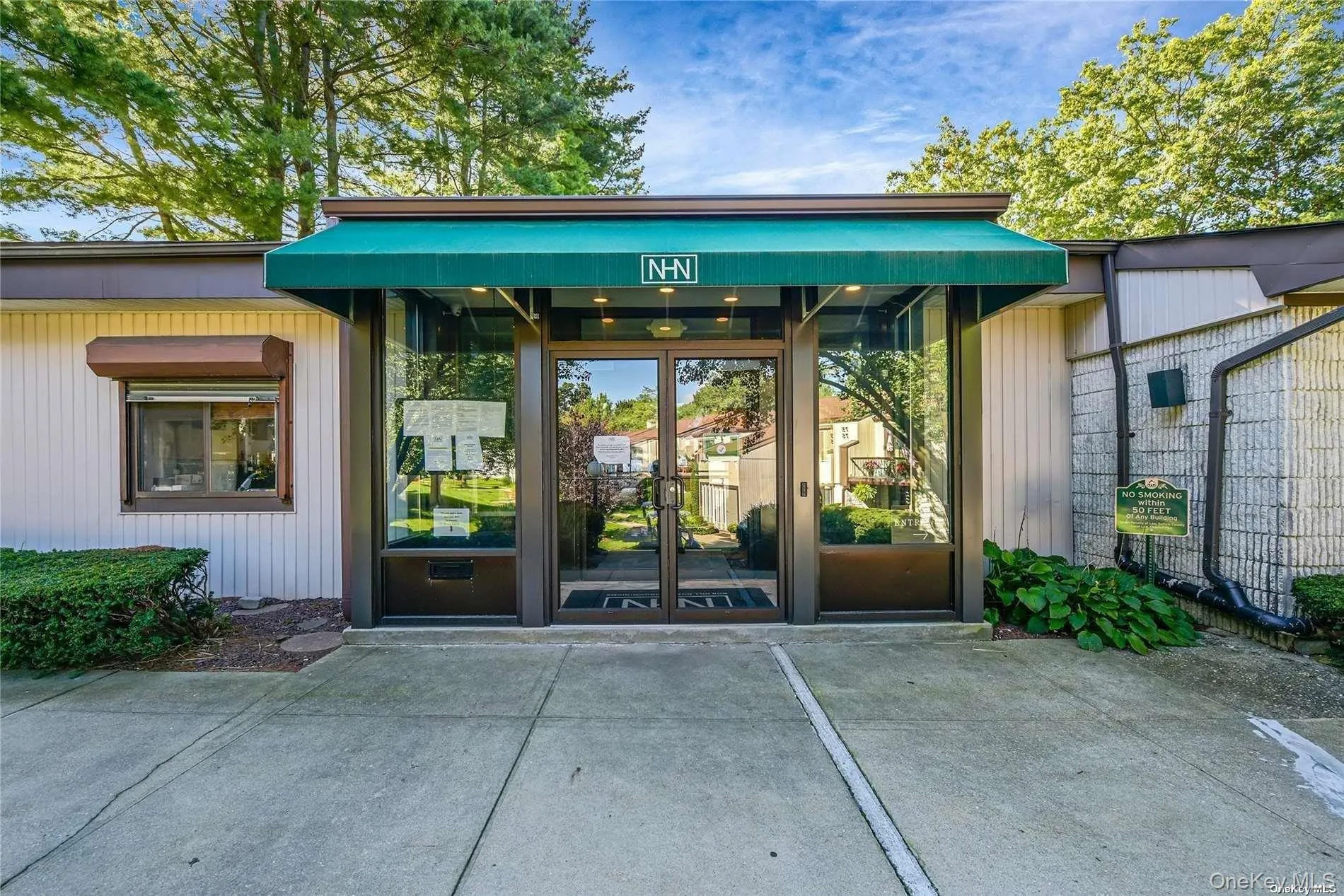 31 Richmond Boulevard, Islip, NY, 2 Bedrooms Bedrooms, 5 Rooms Rooms,1 BathroomBathrooms,Residential Lease,For Rent,Richmond,0,1020474 31 Richmond Boulevard, Islip, NY, 2 Bedrooms Bedrooms, 5 Rooms Rooms,1 BathroomBathrooms,Residential Lease,For Rent,Richmond,0,1020474