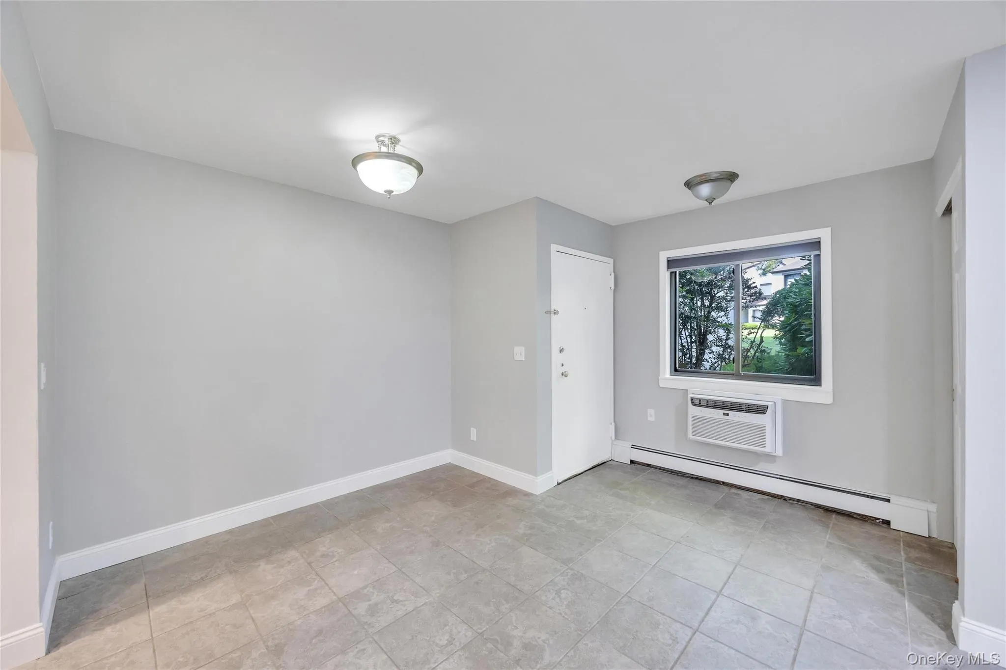 31 Richmond Boulevard, Islip, NY, 2 Bedrooms Bedrooms, 5 Rooms Rooms,1 BathroomBathrooms,Residential Lease,For Rent,Richmond,0,1020474 31 Richmond Boulevard, Islip, NY, 2 Bedrooms Bedrooms, 5 Rooms Rooms,1 BathroomBathrooms,Residential Lease,For Rent,Richmond,0,1020474