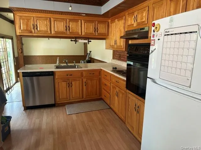 22 Faith Drive, Southampton, NY, 3 Bedrooms Bedrooms, 6 Rooms Rooms,2 BathroomsBathrooms,Residential,For Rent,Faith,0,1020483 22 Faith Drive, Southampton, NY, 3 Bedrooms Bedrooms, 6 Rooms Rooms,2 BathroomsBathrooms,Residential,For Rent,Faith,0,1020483
