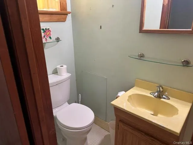 22 Faith Drive, Southampton, NY, 3 Bedrooms Bedrooms, 6 Rooms Rooms,2 BathroomsBathrooms,Residential,For Rent,Faith,0,1020483 22 Faith Drive, Southampton, NY, 3 Bedrooms Bedrooms, 6 Rooms Rooms,2 BathroomsBathrooms,Residential,For Rent,Faith,0,1020483