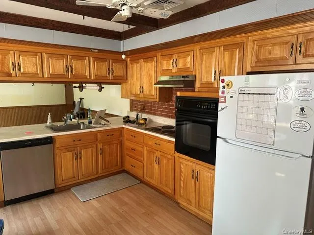 22 Faith Drive, Southampton, NY, 3 Bedrooms Bedrooms, 6 Rooms Rooms,2 BathroomsBathrooms,Residential,For Rent,Faith,0,1020483 22 Faith Drive, Southampton, NY, 3 Bedrooms Bedrooms, 6 Rooms Rooms,2 BathroomsBathrooms,Residential,For Rent,Faith,0,1020483