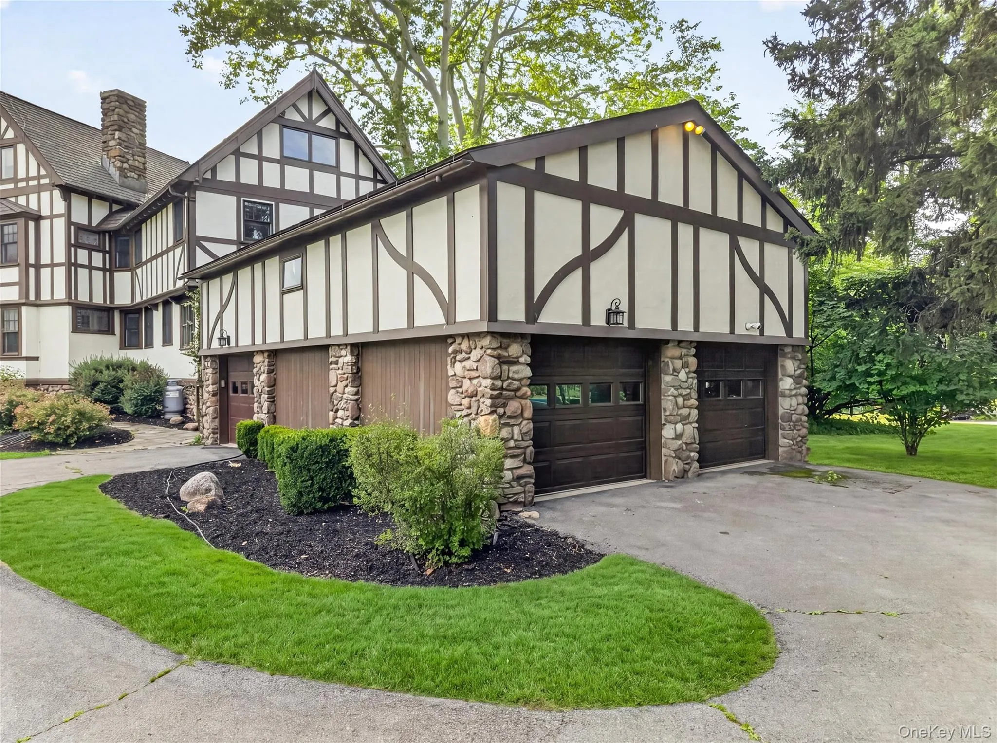 157 Arcadia Road, Goshen, NY, 6 Bedrooms Bedrooms, 24 Rooms Rooms,5 BathroomsBathrooms,Residential,For Rent,Arcadia,0,1020485 157 Arcadia Road, Goshen, NY, 6 Bedrooms Bedrooms, 24 Rooms Rooms,5 BathroomsBathrooms,Residential,For Rent,Arcadia,0,1020485