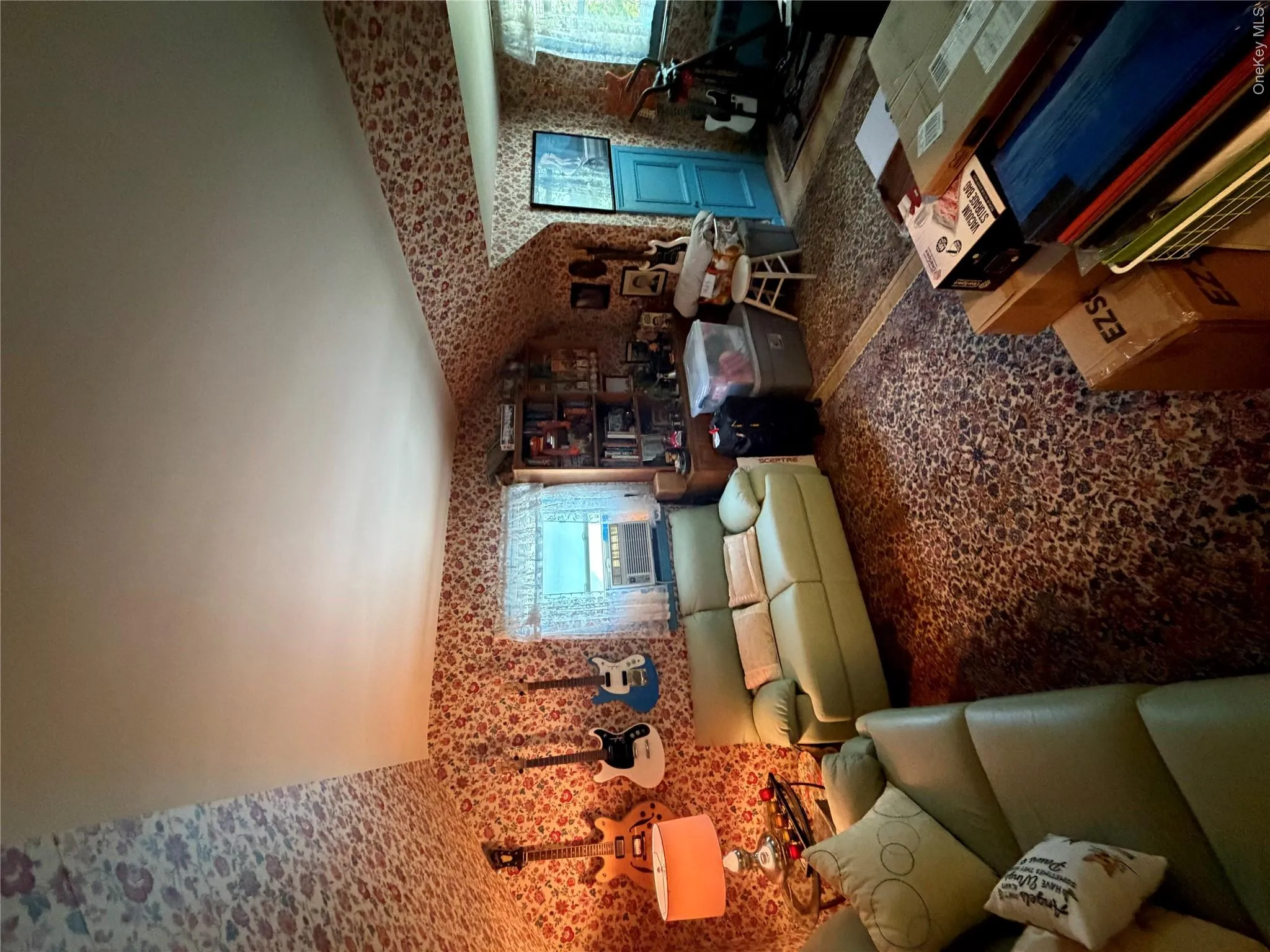 90 Transverse Road, Hempstead, NY, 3 Bedrooms Bedrooms, 9 Rooms Rooms,2 BathroomsBathrooms,Residential,For Rent,Transverse,0,1020487 90 Transverse Road, Hempstead, NY, 3 Bedrooms Bedrooms, 9 Rooms Rooms,2 BathroomsBathrooms,Residential,For Rent,Transverse,0,1020487