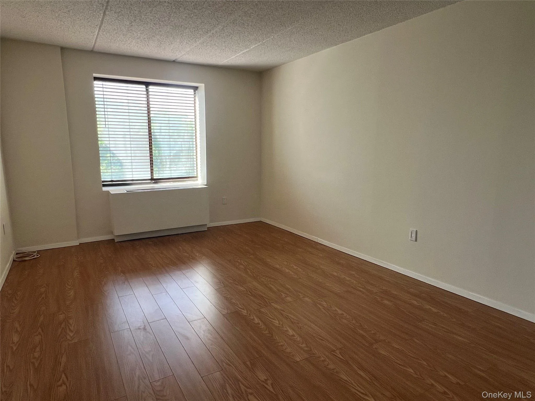 50 Columbus Avenue, Eastchester, NY, 1 Bedroom Bedrooms, 4 Rooms Rooms,1 BathroomBathrooms,Residential,For Rent,Columbus,0,1020490 50 Columbus Avenue, Eastchester, NY, 1 Bedroom Bedrooms, 4 Rooms Rooms,1 BathroomBathrooms,Residential,For Rent,Columbus,0,1020490