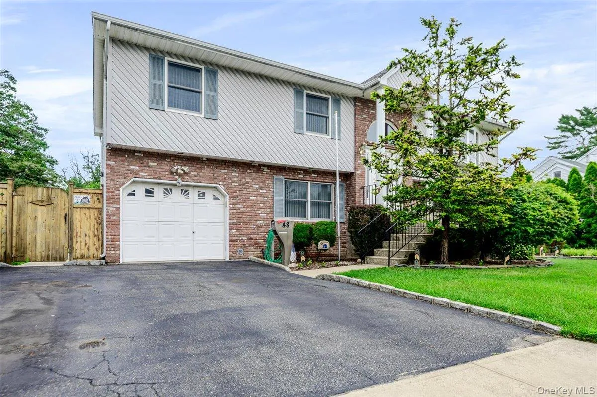 48 Meadow Lane, Oyster Bay, NY, 4 Bedrooms Bedrooms, 10 Rooms Rooms,3 BathroomsBathrooms,Residential,For Rent,Meadow,0,1020492 48 Meadow Lane, Oyster Bay, NY, 4 Bedrooms Bedrooms, 10 Rooms Rooms,3 BathroomsBathrooms,Residential,For Rent,Meadow,0,1020492
