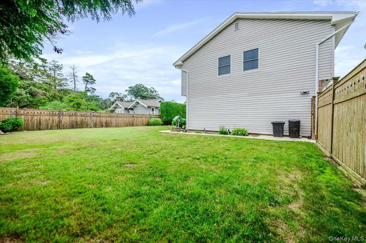48 Meadow Lane, Oyster Bay, NY, 4 Bedrooms Bedrooms, 10 Rooms Rooms,3 BathroomsBathrooms,Residential,For Rent,Meadow,0,1020492 48 Meadow Lane, Oyster Bay, NY, 4 Bedrooms Bedrooms, 10 Rooms Rooms,3 BathroomsBathrooms,Residential,For Rent,Meadow,0,1020492