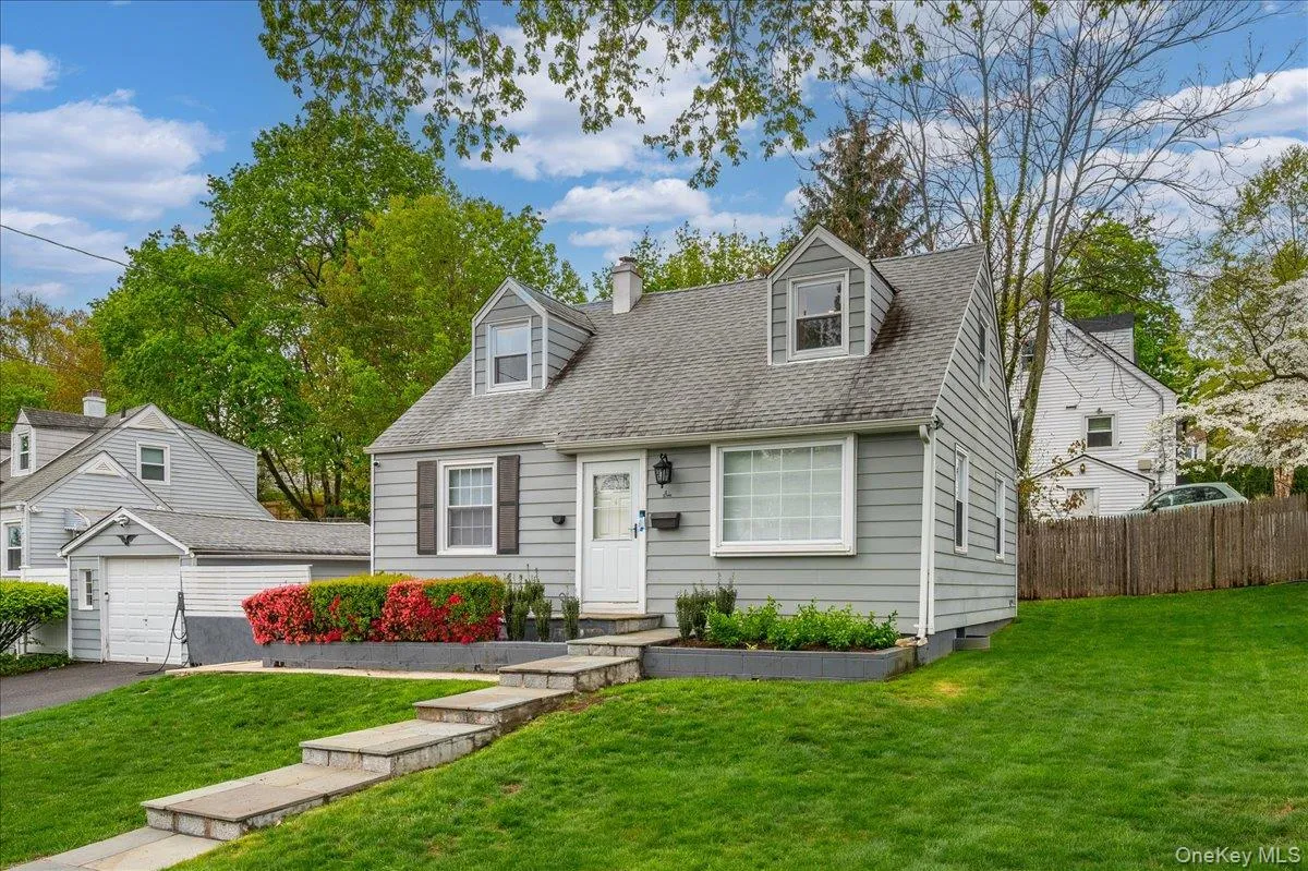 6 Cantitoe Road, Yonkers, NY, 3 Bedrooms Bedrooms, 5 Rooms Rooms,1 BathroomBathrooms,Residential,For Rent,Cantitoe,0,1020498 6 Cantitoe Road, Yonkers, NY, 3 Bedrooms Bedrooms, 5 Rooms Rooms,1 BathroomBathrooms,Residential,For Rent,Cantitoe,0,1020498