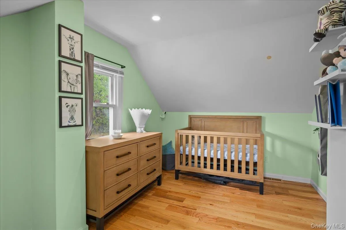 6 Cantitoe Road, Yonkers, NY, 3 Bedrooms Bedrooms, 5 Rooms Rooms,1 BathroomBathrooms,Residential,For Rent,Cantitoe,0,1020498 6 Cantitoe Road, Yonkers, NY, 3 Bedrooms Bedrooms, 5 Rooms Rooms,1 BathroomBathrooms,Residential,For Rent,Cantitoe,0,1020498