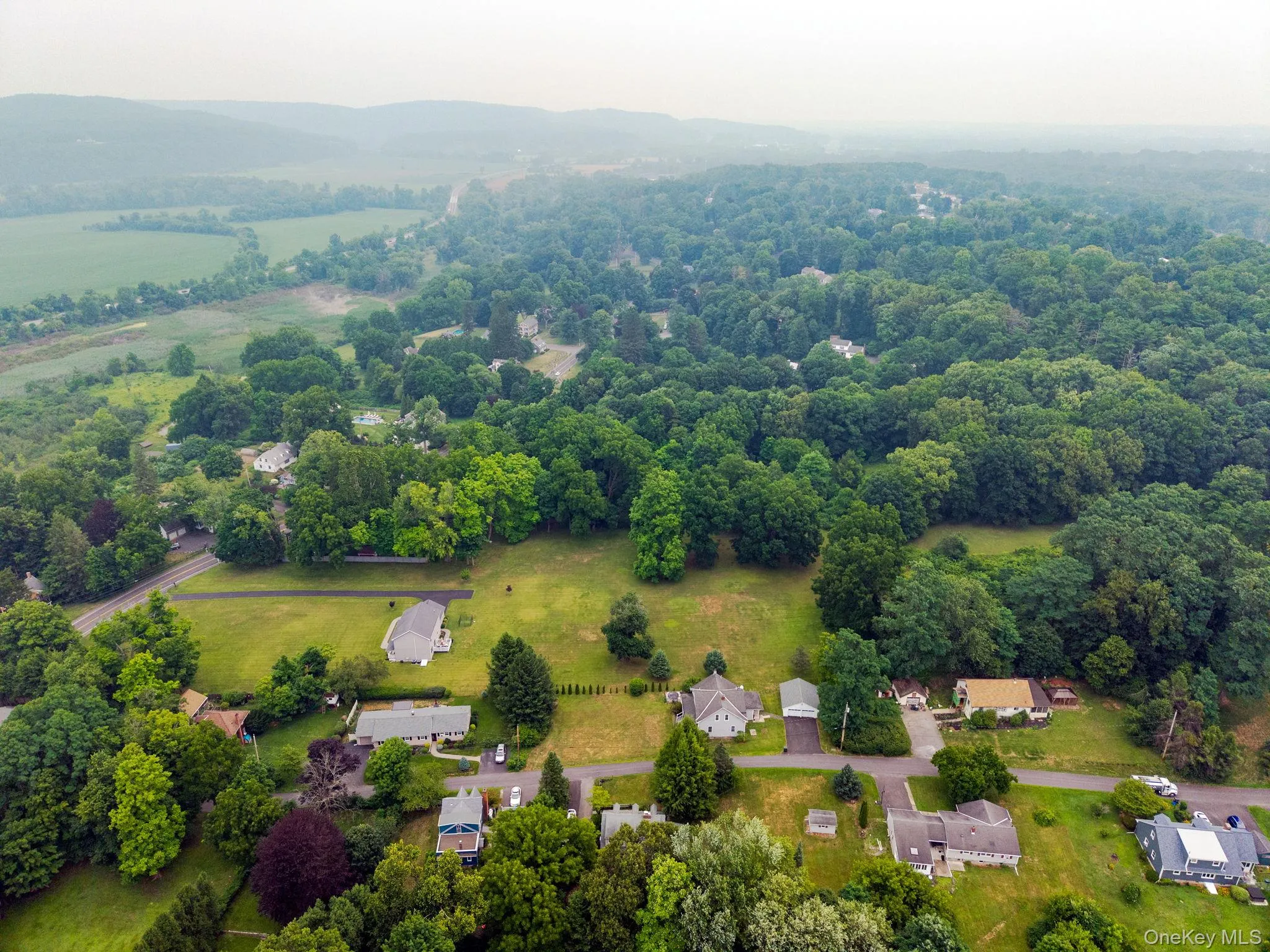 128 Rosa Lane, Hurley, NY, 3 Bedrooms Bedrooms, 8 Rooms Rooms,1 BathroomBathrooms,Residential,For Rent,Rosa,0,1020501 128 Rosa Lane, Hurley, NY, 3 Bedrooms Bedrooms, 8 Rooms Rooms,1 BathroomBathrooms,Residential,For Rent,Rosa,0,1020501