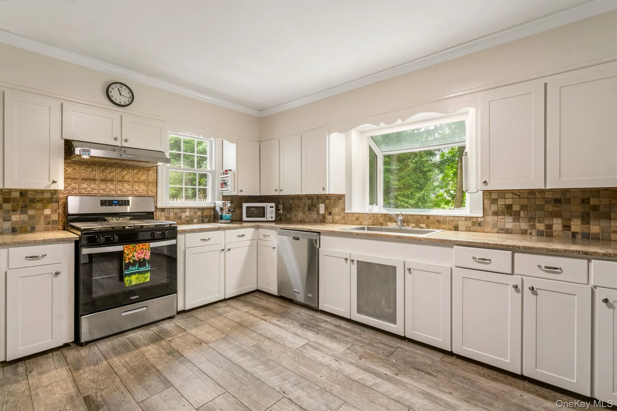 128 Rosa Lane, Hurley, NY, 3 Bedrooms Bedrooms, 8 Rooms Rooms,1 BathroomBathrooms,Residential,For Rent,Rosa,0,1020501 128 Rosa Lane, Hurley, NY, 3 Bedrooms Bedrooms, 8 Rooms Rooms,1 BathroomBathrooms,Residential,For Rent,Rosa,0,1020501