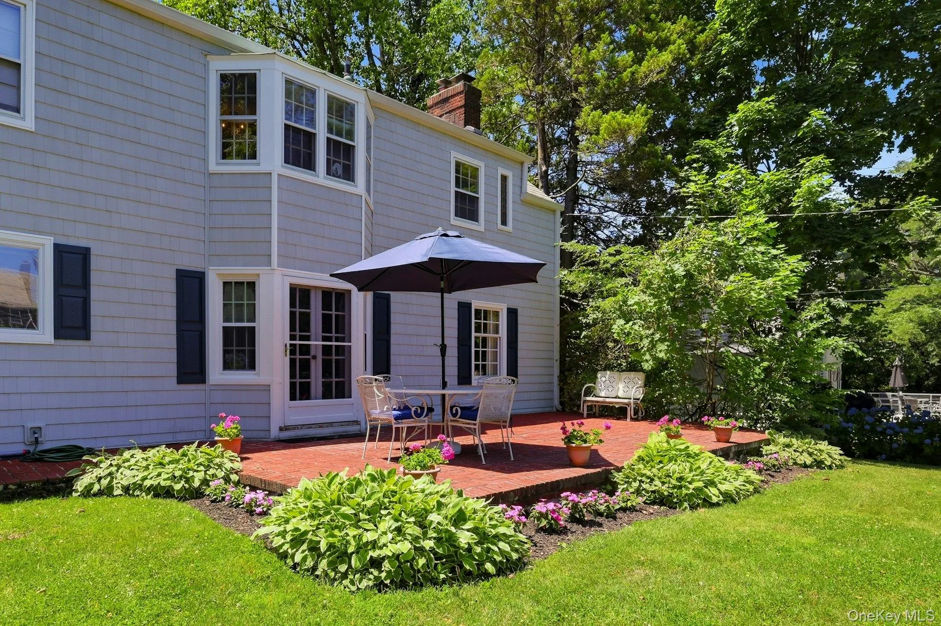 17 Monfort Road, North Hempstead, NY, 3 Bedrooms Bedrooms, 11 Rooms Rooms,2 BathroomsBathrooms,Residential,For Rent,Monfort,0,1020503 17 Monfort Road, North Hempstead, NY, 3 Bedrooms Bedrooms, 11 Rooms Rooms,2 BathroomsBathrooms,Residential,For Rent,Monfort,0,1020503