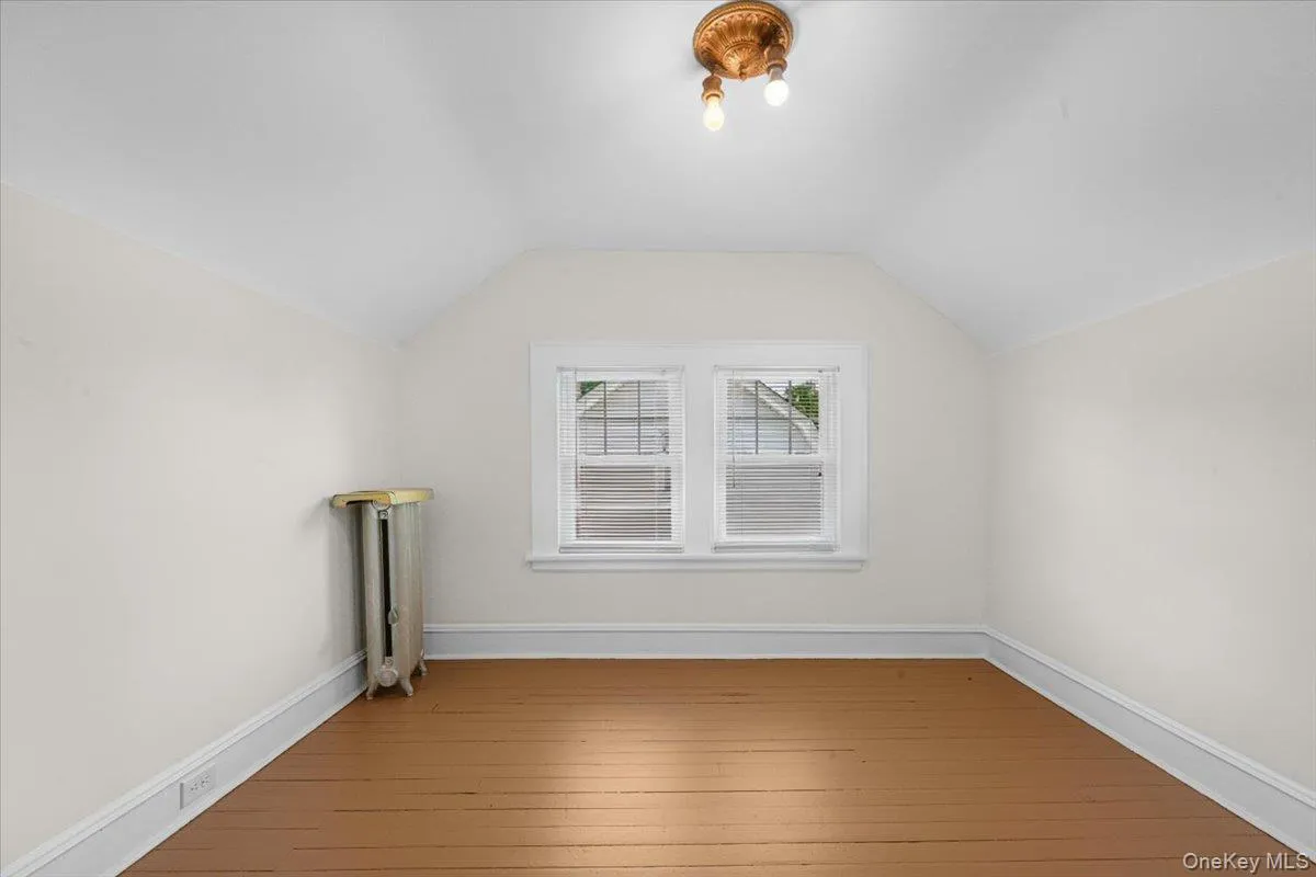 251-47 42nd Avenue, New York, NY, 4 Bedrooms Bedrooms, 8 Rooms Rooms,2 BathroomsBathrooms,Residential,For Rent,42nd,0,1020505 251-47 42nd Avenue, New York, NY, 4 Bedrooms Bedrooms, 8 Rooms Rooms,2 BathroomsBathrooms,Residential,For Rent,42nd,0,1020505
