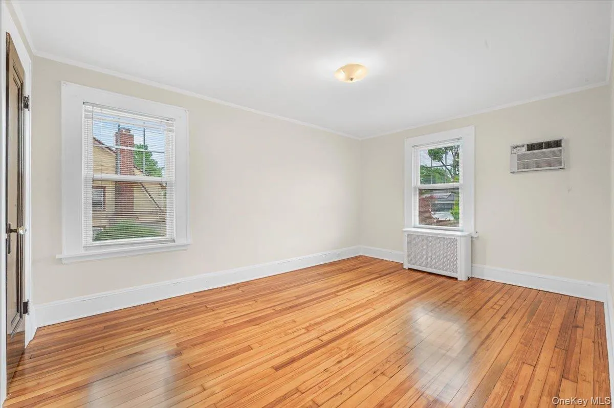 251-47 42nd Avenue, New York, NY, 4 Bedrooms Bedrooms, 8 Rooms Rooms,2 BathroomsBathrooms,Residential,For Rent,42nd,0,1020505 251-47 42nd Avenue, New York, NY, 4 Bedrooms Bedrooms, 8 Rooms Rooms,2 BathroomsBathrooms,Residential,For Rent,42nd,0,1020505