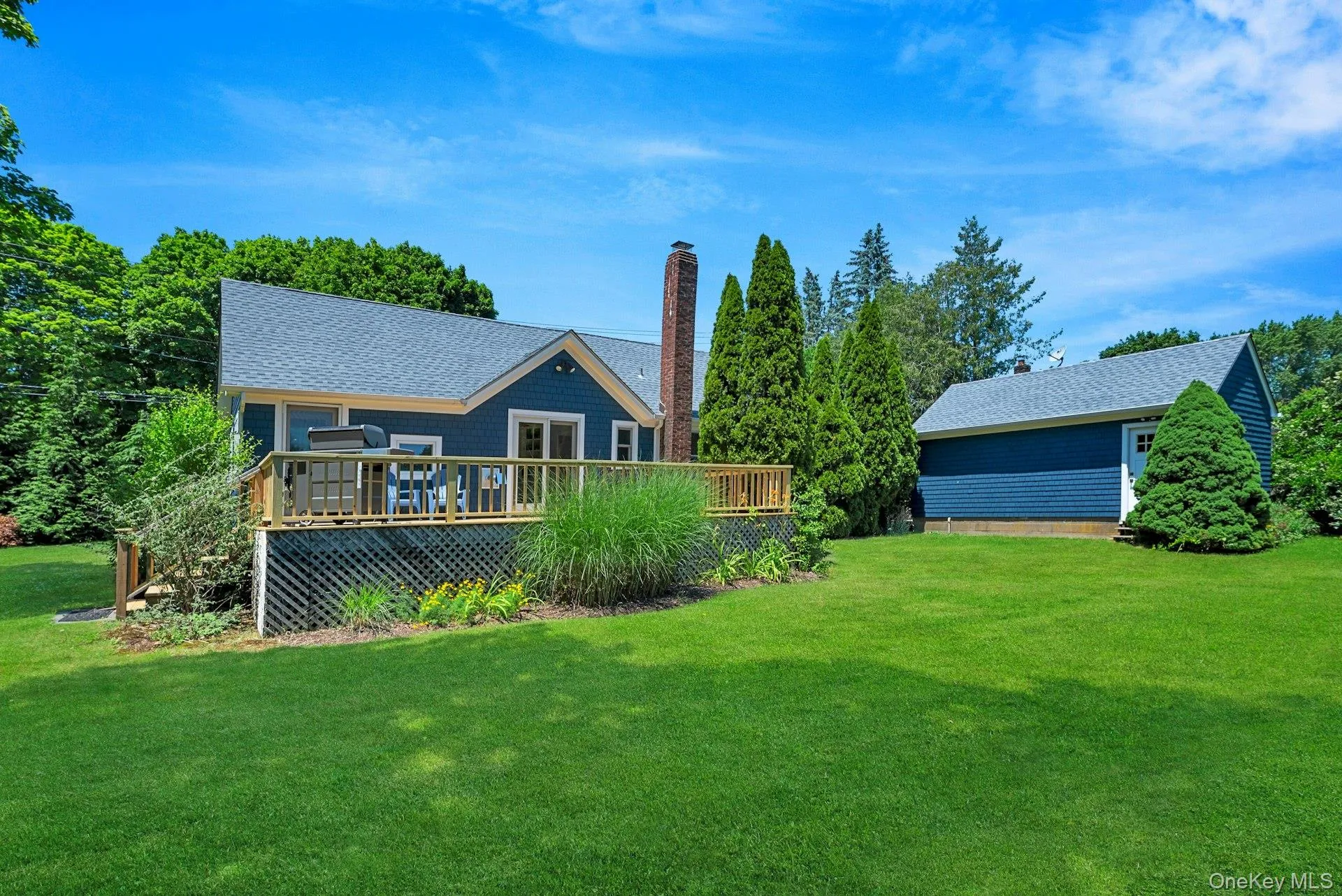 1825 Main Bayview Road, Southold, NY, 2 Bedrooms Bedrooms, 7 Rooms Rooms,1 BathroomBathrooms,Residential Lease,For Rent,Main Bayview,0,1020506 1825 Main Bayview Road, Southold, NY, 2 Bedrooms Bedrooms, 7 Rooms Rooms,1 BathroomBathrooms,Residential Lease,For Rent,Main Bayview,0,1020506