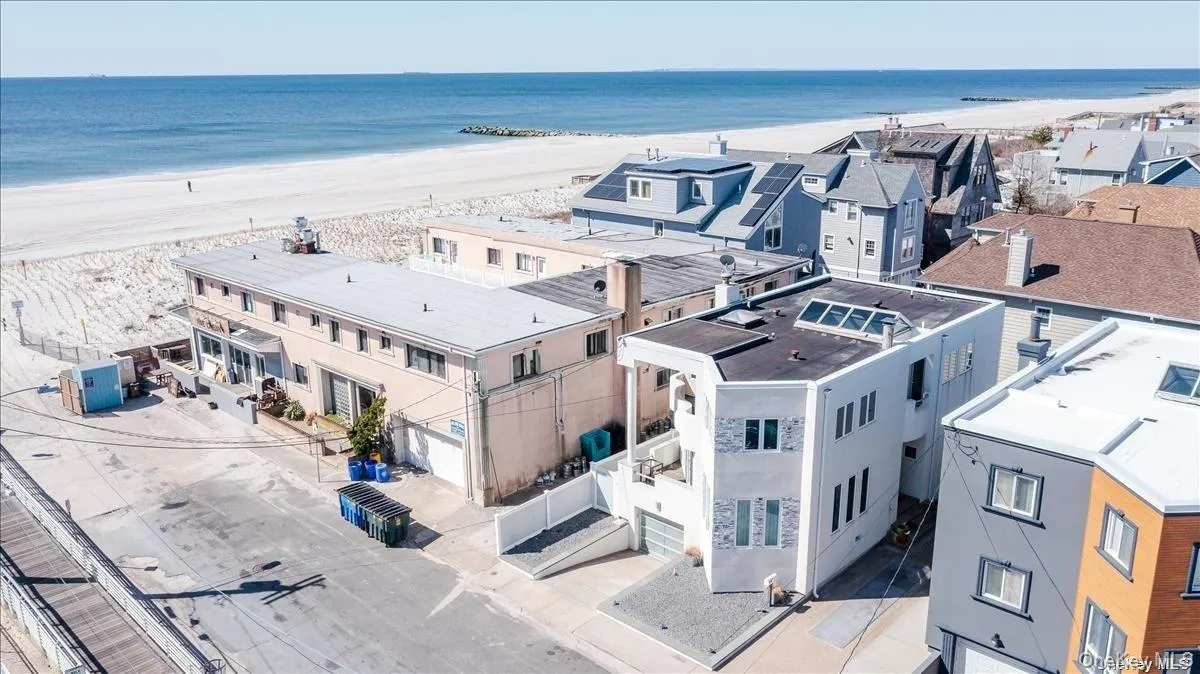 17 New York Avenue, Long Beach, NY, 3 Bedrooms Bedrooms, 9 Rooms Rooms,2 BathroomsBathrooms,Residential,For Rent,New York,0,1020507 17 New York Avenue, Long Beach, NY, 3 Bedrooms Bedrooms, 9 Rooms Rooms,2 BathroomsBathrooms,Residential,For Rent,New York,0,1020507