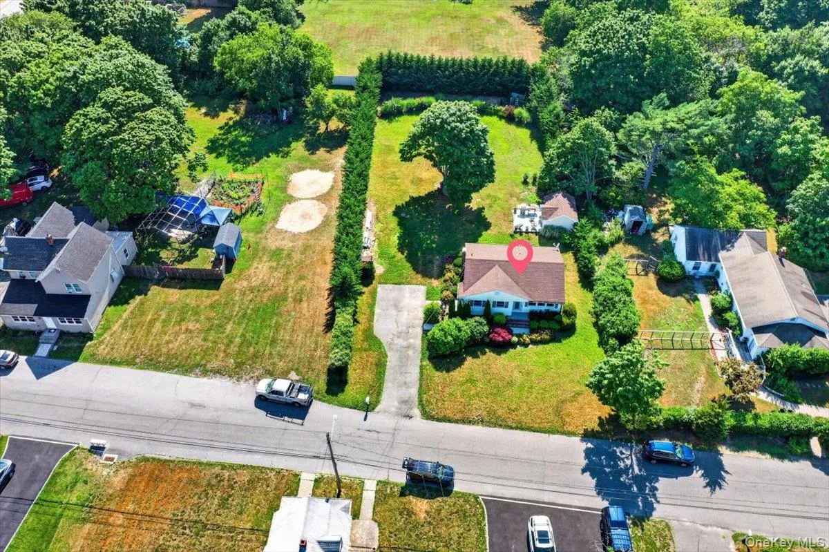 66 Fuoco Road, Brookhaven, NY, 2 Bedrooms Bedrooms, 4 Rooms Rooms,2 BathroomsBathrooms,Residential,For Rent,Fuoco,0,1020509 66 Fuoco Road, Brookhaven, NY, 2 Bedrooms Bedrooms, 4 Rooms Rooms,2 BathroomsBathrooms,Residential,For Rent,Fuoco,0,1020509