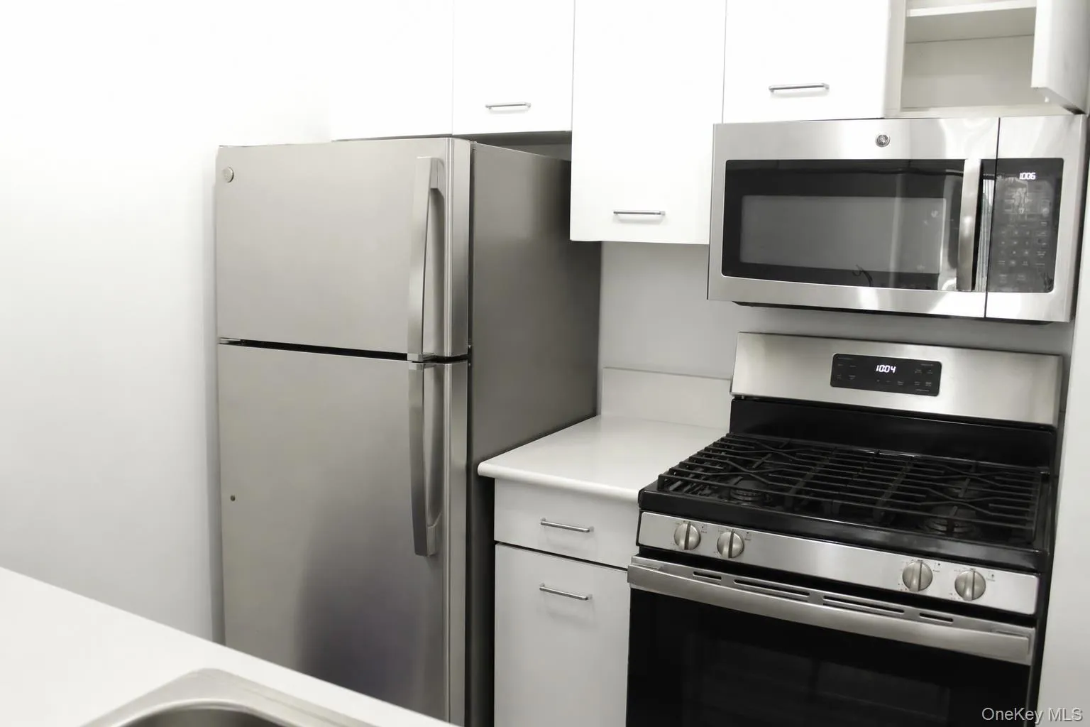 4 Martine Avenue, White Plains, NY, 1 Bedroom Bedrooms, 3 Rooms Rooms,1 BathroomBathrooms,Residential,For Rent,Martine,0,1020510 4 Martine Avenue, White Plains, NY, 1 Bedroom Bedrooms, 3 Rooms Rooms,1 BathroomBathrooms,Residential,For Rent,Martine,0,1020510