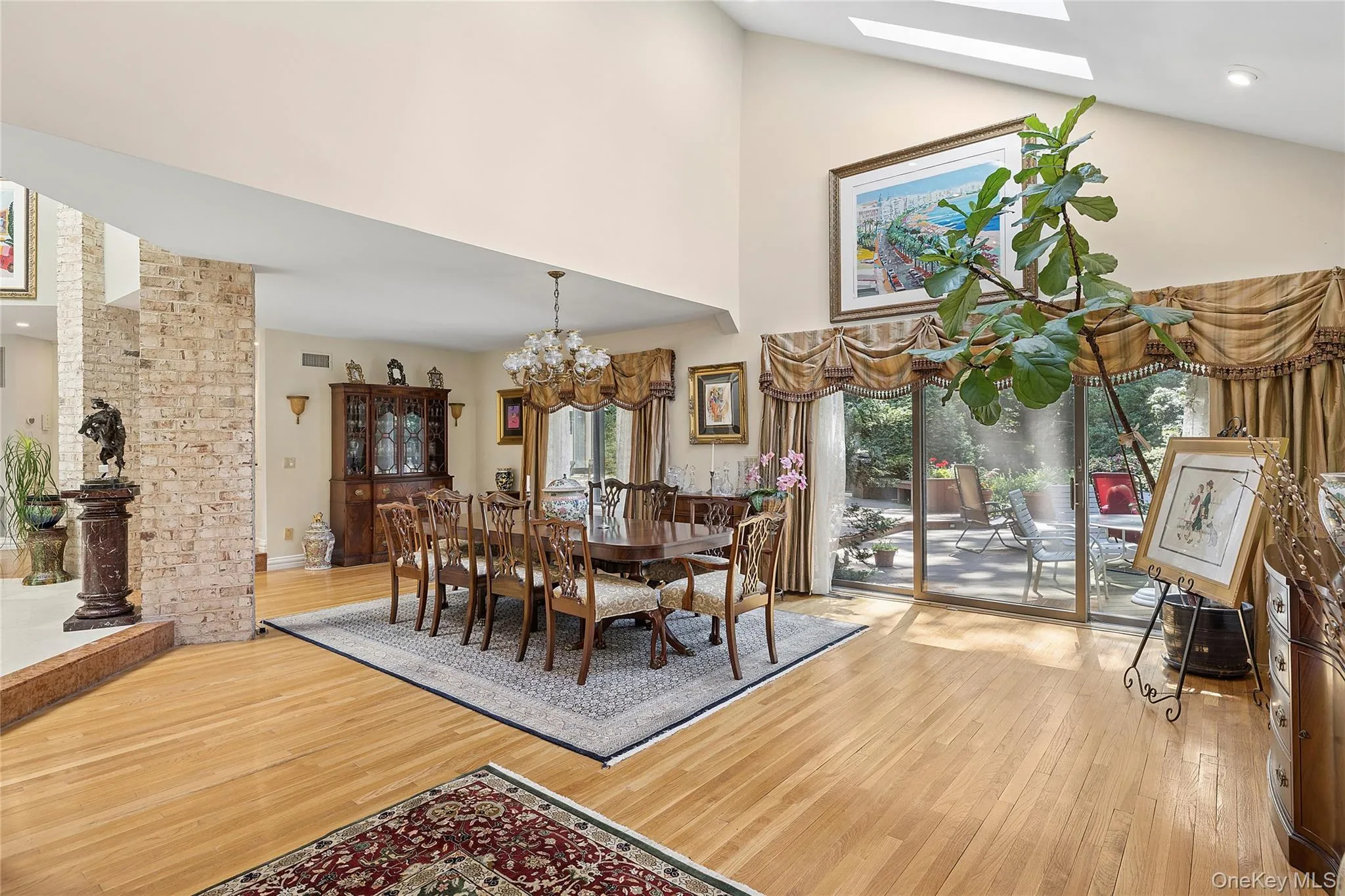 17 Danton Lane, Oyster Bay, NY, 5 Bedrooms Bedrooms, 10 Rooms Rooms,4 BathroomsBathrooms,Residential,For Rent,Danton,0,1020514 17 Danton Lane, Oyster Bay, NY, 5 Bedrooms Bedrooms, 10 Rooms Rooms,4 BathroomsBathrooms,Residential,For Rent,Danton,0,1020514
