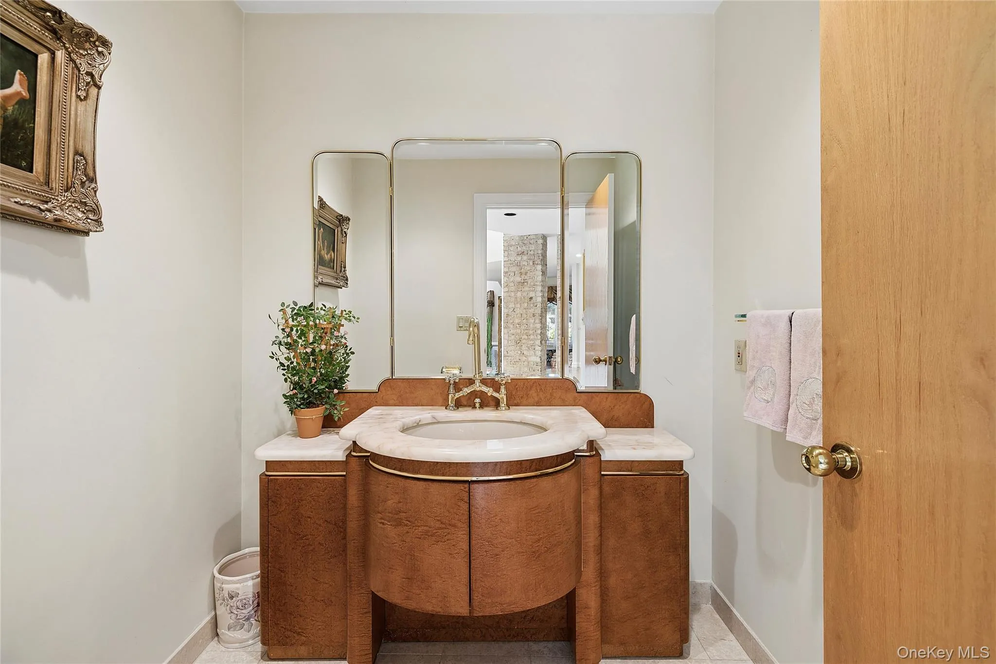 17 Danton Lane, Oyster Bay, NY, 5 Bedrooms Bedrooms, 10 Rooms Rooms,4 BathroomsBathrooms,Residential,For Rent,Danton,0,1020514 17 Danton Lane, Oyster Bay, NY, 5 Bedrooms Bedrooms, 10 Rooms Rooms,4 BathroomsBathrooms,Residential,For Rent,Danton,0,1020514