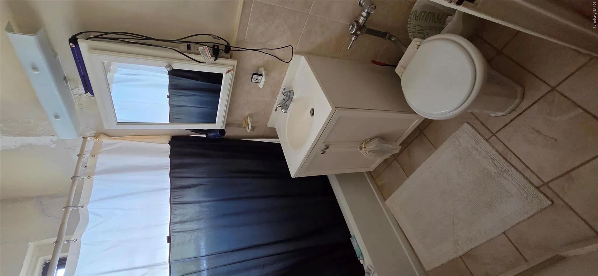 32-30 93 Street, New York, NY, 3 Rooms Rooms,1 BathroomBathrooms,Residential,For Rent,93,0,1020515 32-30 93 Street, New York, NY, 3 Rooms Rooms,1 BathroomBathrooms,Residential,For Rent,93,0,1020515