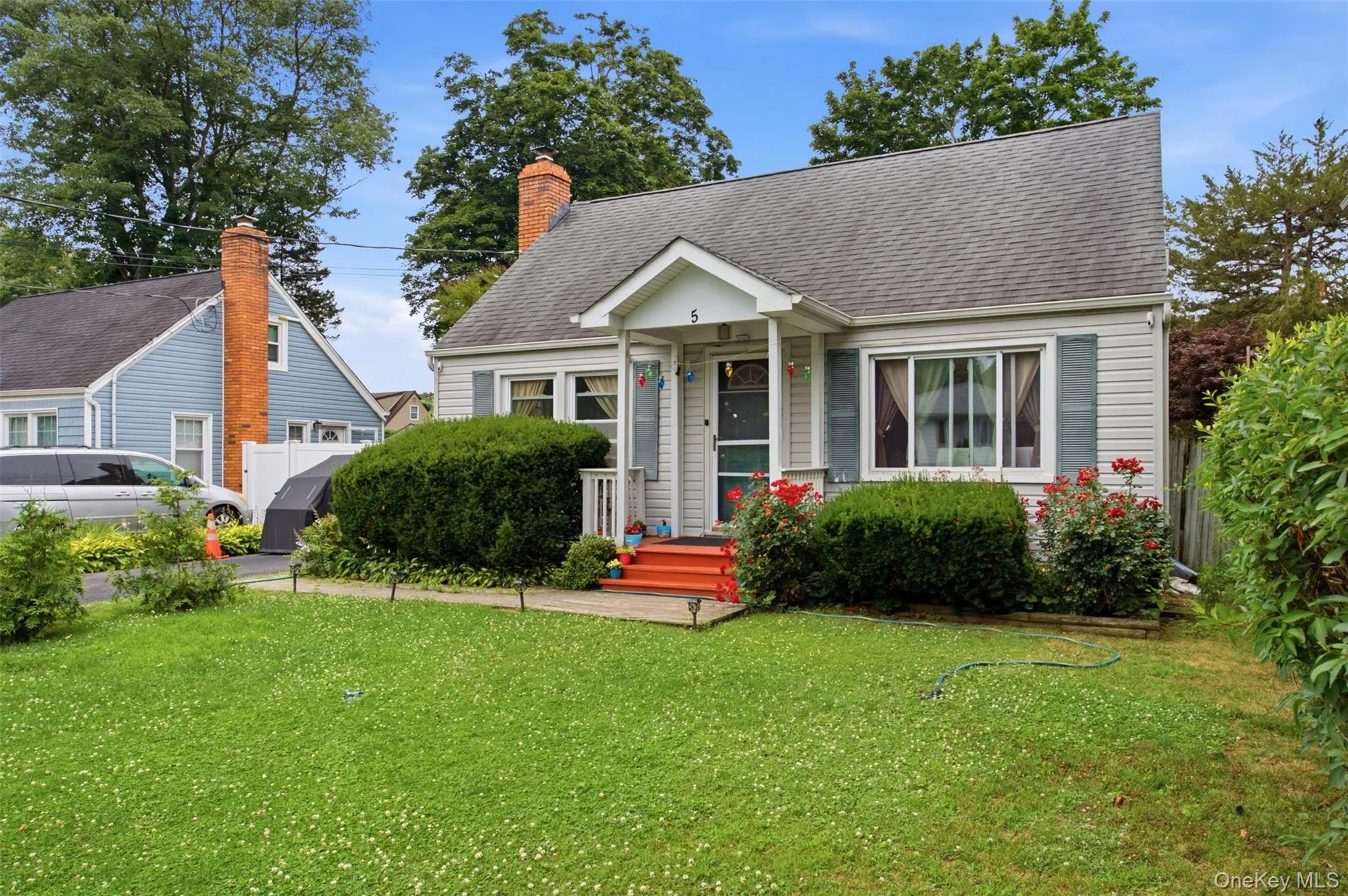 5 Putnam Place, Huntington, NY, 4 Bedrooms Bedrooms, 6 Rooms Rooms,2 BathroomsBathrooms,Residential,For Rent,Putnam,0,1020516 5 Putnam Place, Huntington, NY, 4 Bedrooms Bedrooms, 6 Rooms Rooms,2 BathroomsBathrooms,Residential,For Rent,Putnam,0,1020516