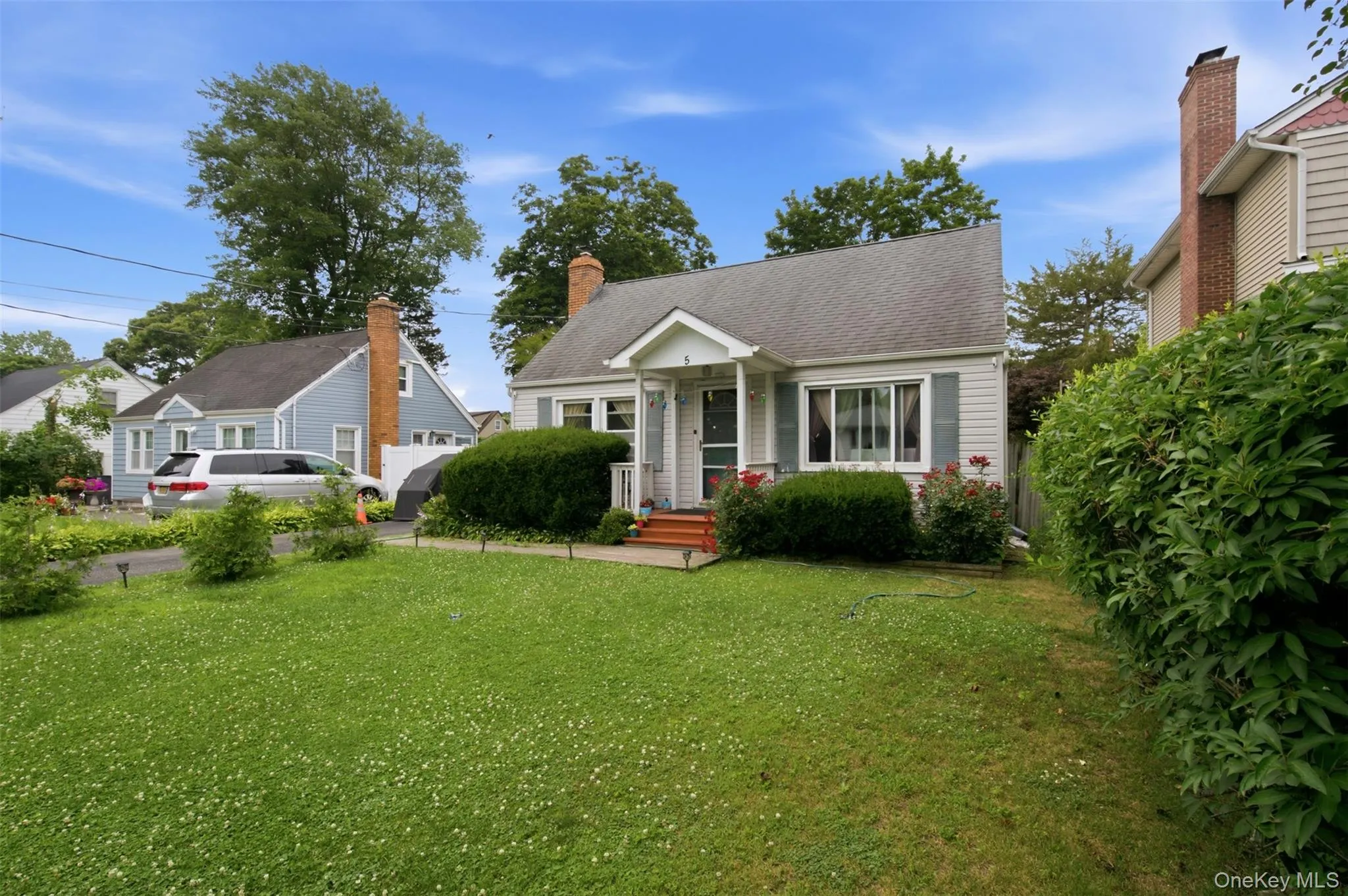 5 Putnam Place, Huntington, NY, 4 Bedrooms Bedrooms, 6 Rooms Rooms,2 BathroomsBathrooms,Residential,For Rent,Putnam,0,1020516 5 Putnam Place, Huntington, NY, 4 Bedrooms Bedrooms, 6 Rooms Rooms,2 BathroomsBathrooms,Residential,For Rent,Putnam,0,1020516