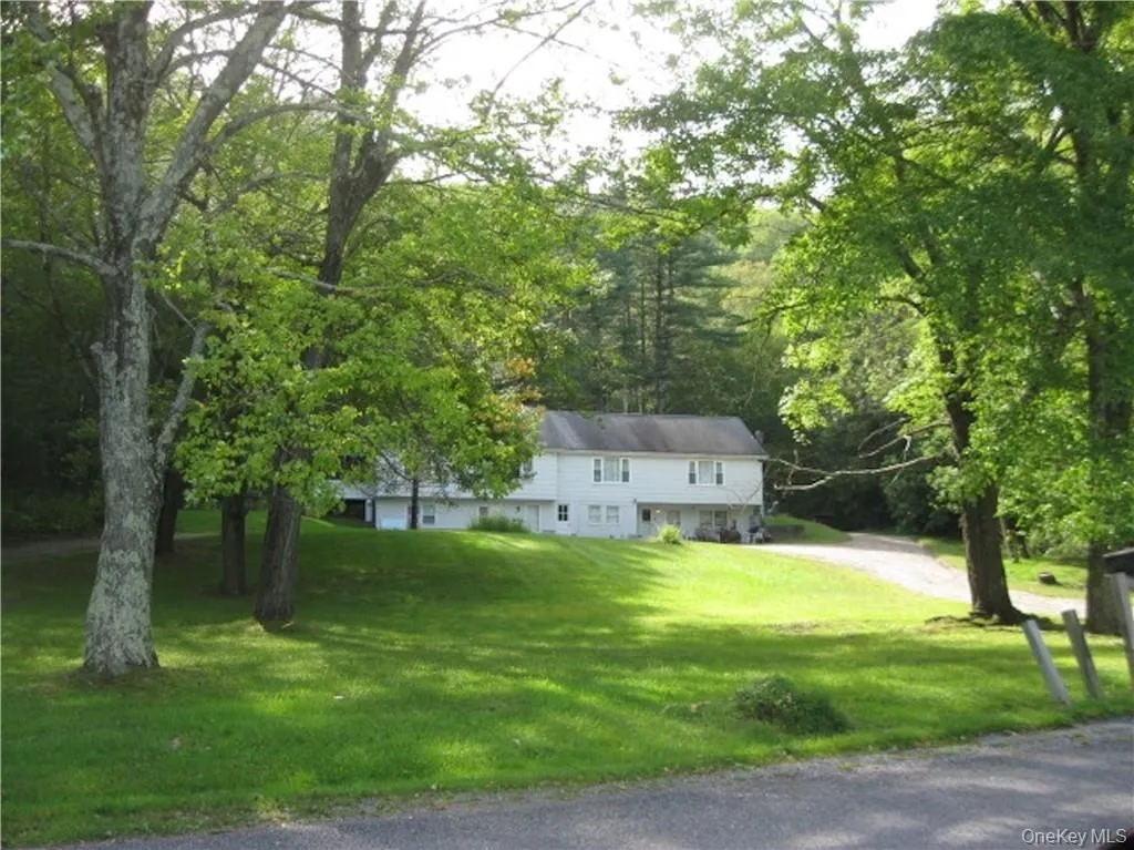 525 Lake Road, Pine Plains, NY, 1 Bedroom Bedrooms, 4 Rooms Rooms,1 BathroomBathrooms,Residential Lease,For Rent,Lake,0,1020518 525 Lake Road, Pine Plains, NY, 1 Bedroom Bedrooms, 4 Rooms Rooms,1 BathroomBathrooms,Residential Lease,For Rent,Lake,0,1020518