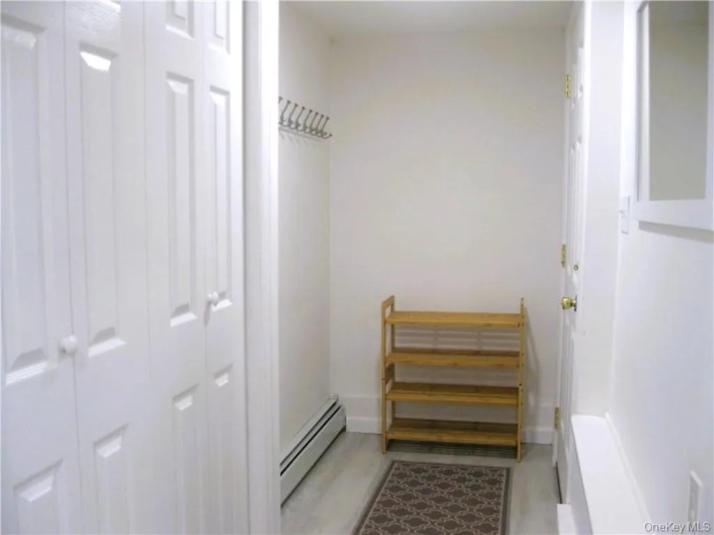 525 Lake Road, Pine Plains, NY, 1 Bedroom Bedrooms, 4 Rooms Rooms,1 BathroomBathrooms,Residential Lease,For Rent,Lake,0,1020518 525 Lake Road, Pine Plains, NY, 1 Bedroom Bedrooms, 4 Rooms Rooms,1 BathroomBathrooms,Residential Lease,For Rent,Lake,0,1020518