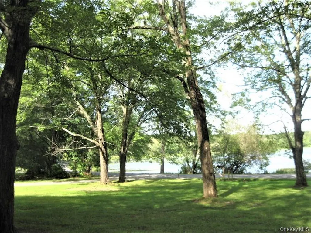 525 Lake Road, Pine Plains, NY, 1 Bedroom Bedrooms, 4 Rooms Rooms,1 BathroomBathrooms,Residential Lease,For Rent,Lake,0,1020518 525 Lake Road, Pine Plains, NY, 1 Bedroom Bedrooms, 4 Rooms Rooms,1 BathroomBathrooms,Residential Lease,For Rent,Lake,0,1020518