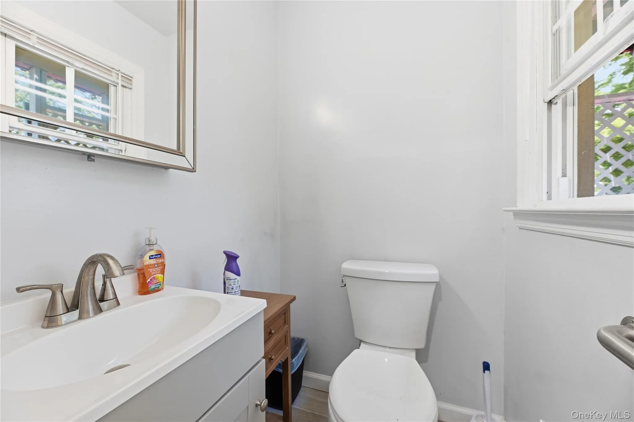 Half bathroom Half bathroom