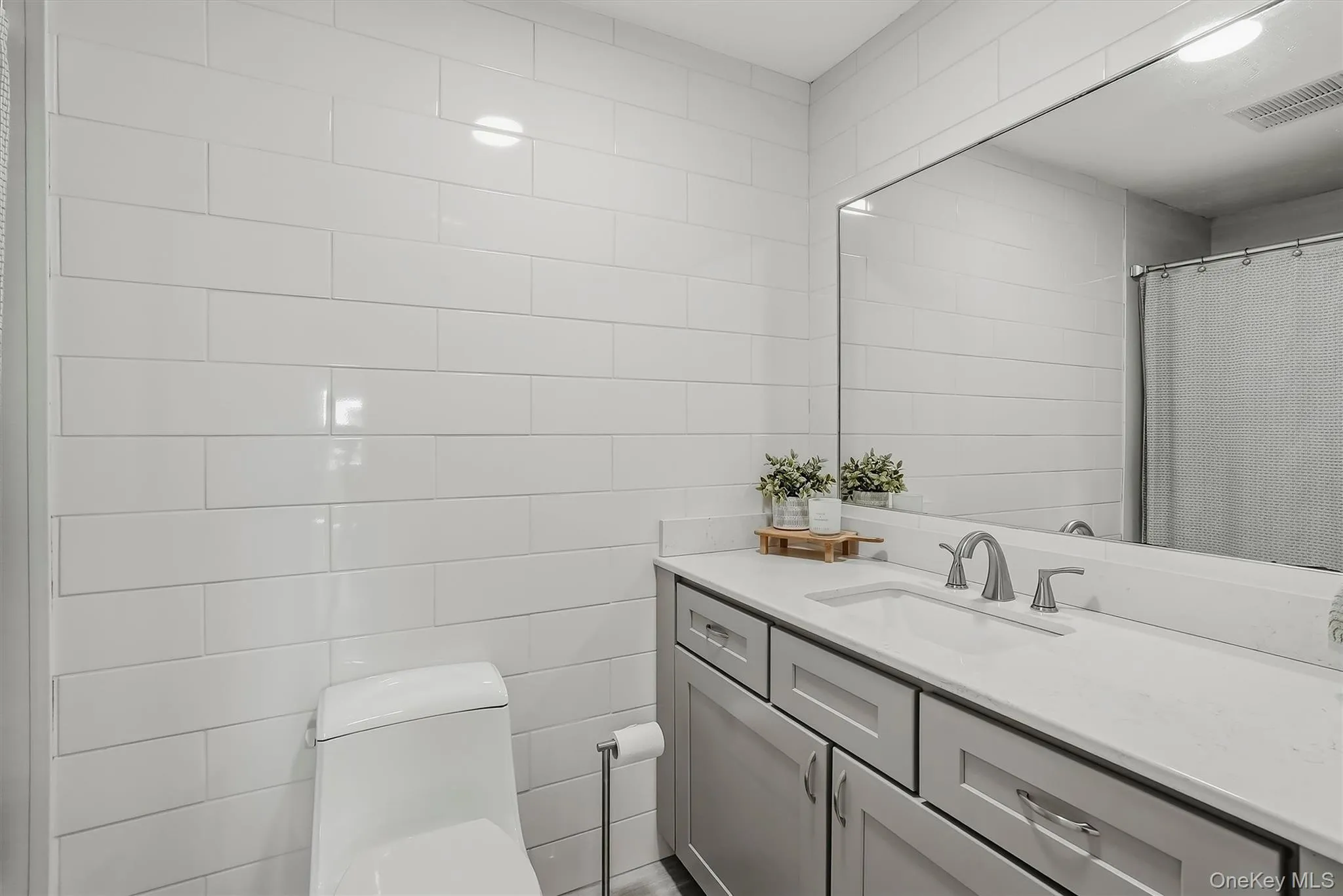 206 Country Club Lane, Haverstraw, NY, 2 Bedrooms Bedrooms, 5 Rooms Rooms,2 BathroomsBathrooms,Residential,For Rent,Country Club,0,1020520 206 Country Club Lane, Haverstraw, NY, 2 Bedrooms Bedrooms, 5 Rooms Rooms,2 BathroomsBathrooms,Residential,For Rent,Country Club,0,1020520