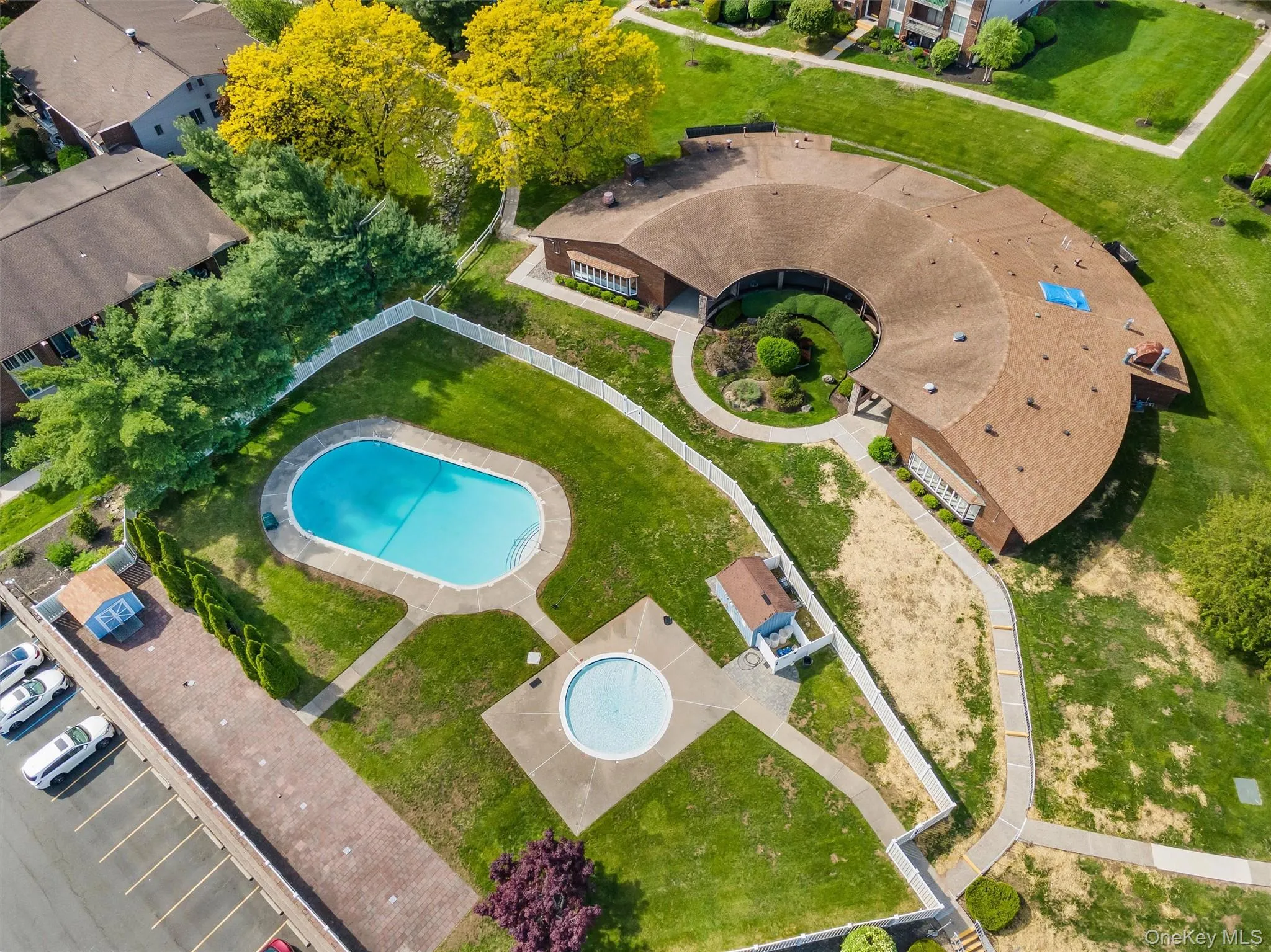 Aerial view of the amenities. Aerial view of the amenities.