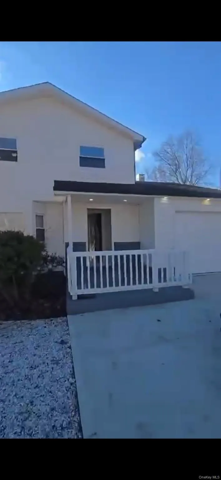 146 Moriches Middle Island Road, Brookhaven, NY, 4 Bedrooms Bedrooms, 9 Rooms Rooms,3 BathroomsBathrooms,Residential,For Rent,Moriches Middle Island,0,1020523 146 Moriches Middle Island Road, Brookhaven, NY, 4 Bedrooms Bedrooms, 9 Rooms Rooms,3 BathroomsBathrooms,Residential,For Rent,Moriches Middle Island,0,1020523